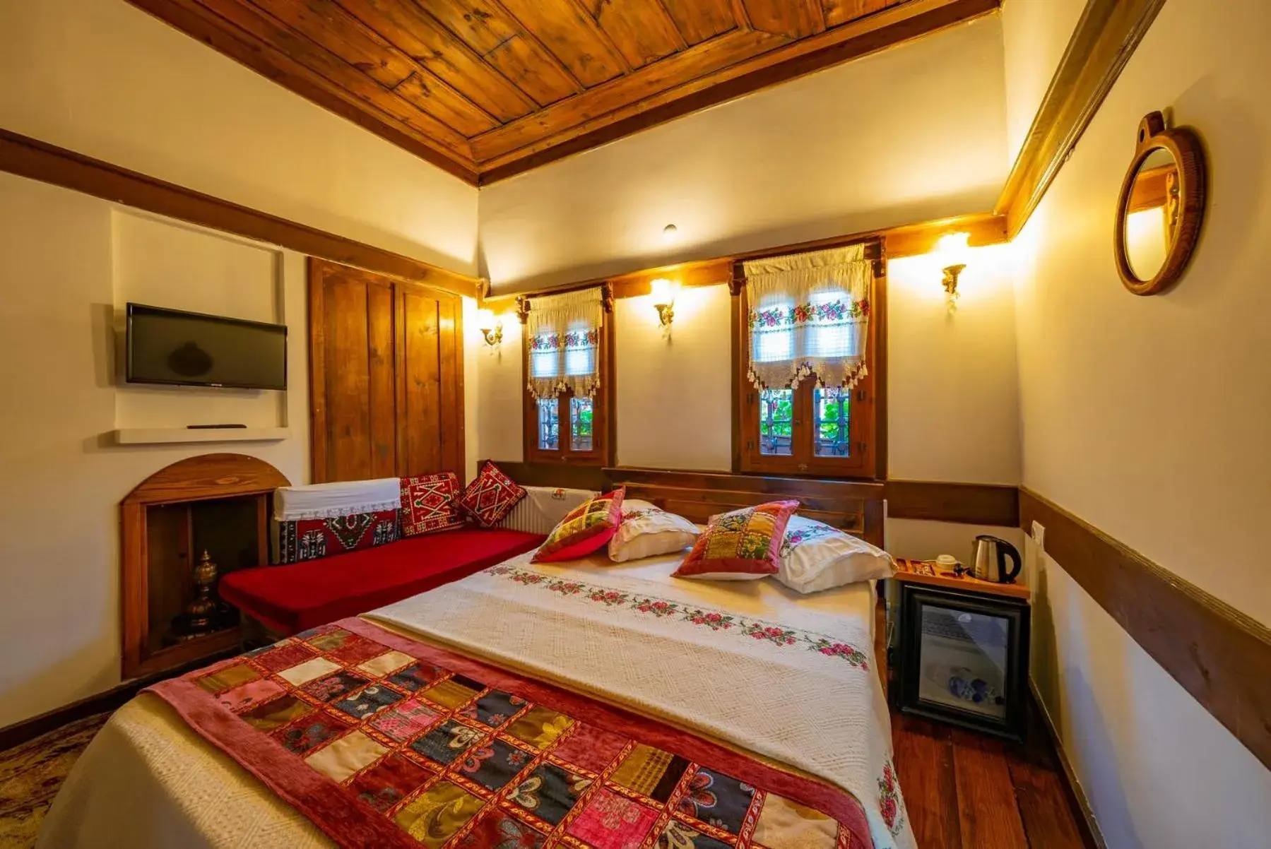 Double Room with Garden View - single occupancy in Safranbolu Seyi̇r Konak Otel Double Room with Garden View - single occupancy in Safranbolu Seyi̇r Konak Otel