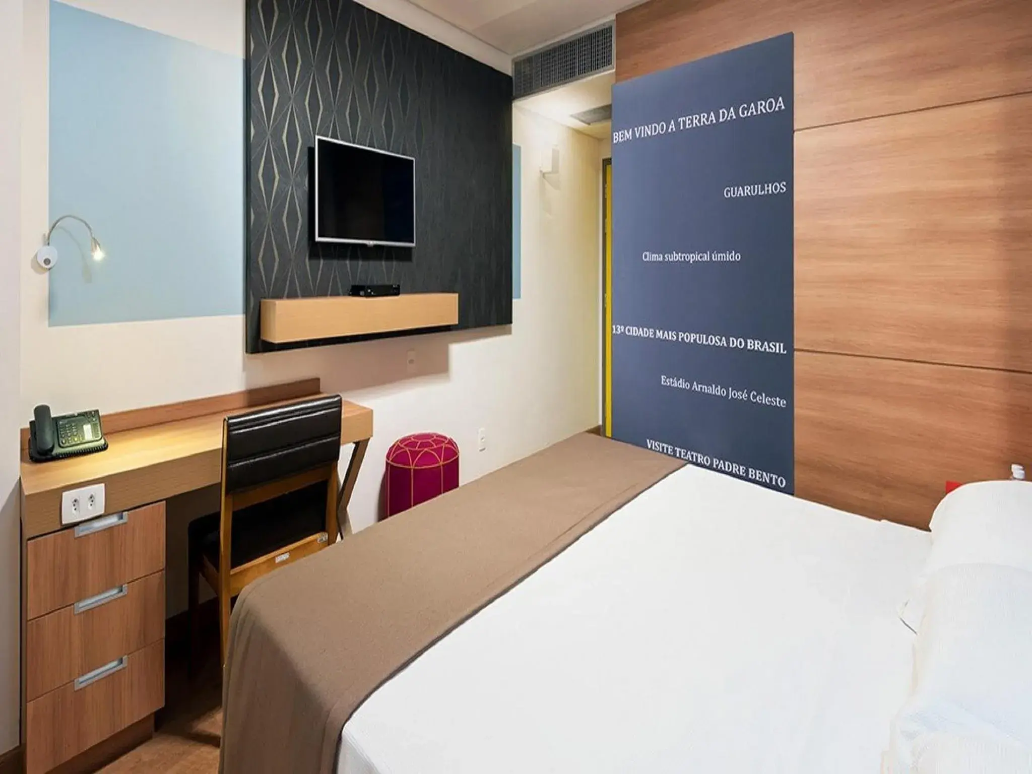 Deluxe Queen Room - 12 to 24 Hours Stay in TRYP BY WYNDHAM São Paulo Airport - Hotel de Transito Terminal 3 -Lado Ar - Área restrita á passageiros já embarcados - Piso 1 Deluxe Queen Room - 12 to 24 Hours Stay in TRYP BY WYNDHAM São Paulo Airport - Hotel de Transito Terminal 3 -Lado Ar - Área restrita á passageiros já embarcados - Piso 1