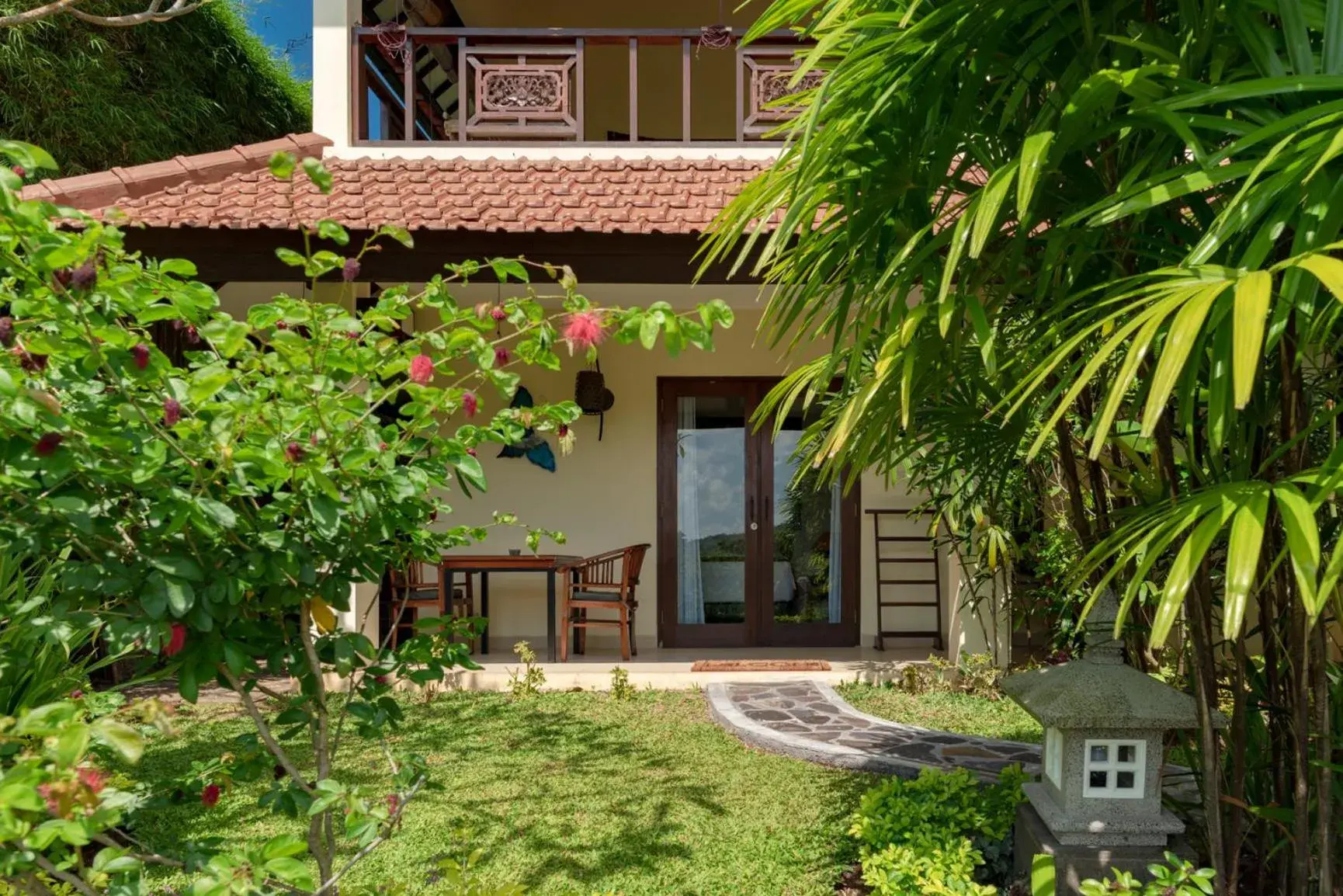 Suite in Alamanda Lovina Resort Suite in Alamanda Lovina Resort