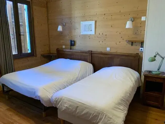 Triple Room in Au Sans Souci Triple Room in Au Sans Souci