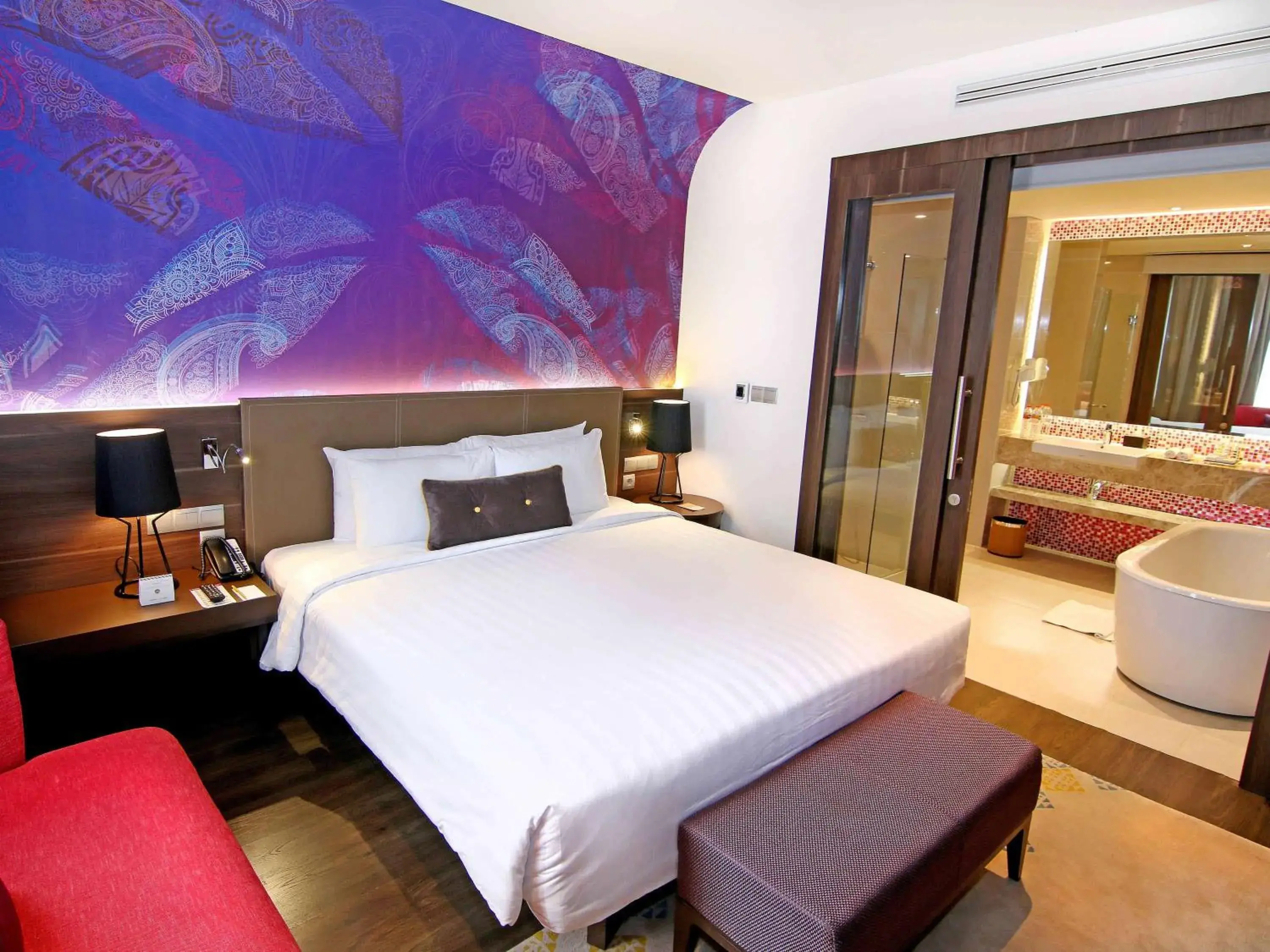 King Suite in Mercure Karawang King Suite in Mercure Karawang