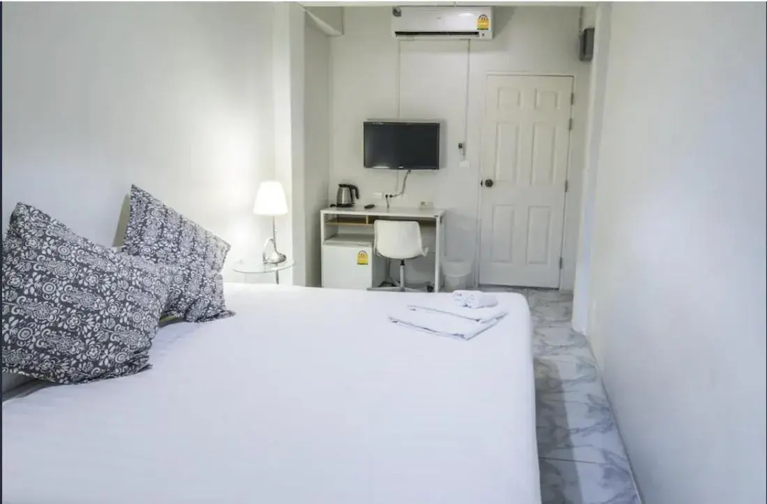 Standard Double Room in Take a Rest Donmueang Standard Double Room in Take a Rest Donmueang