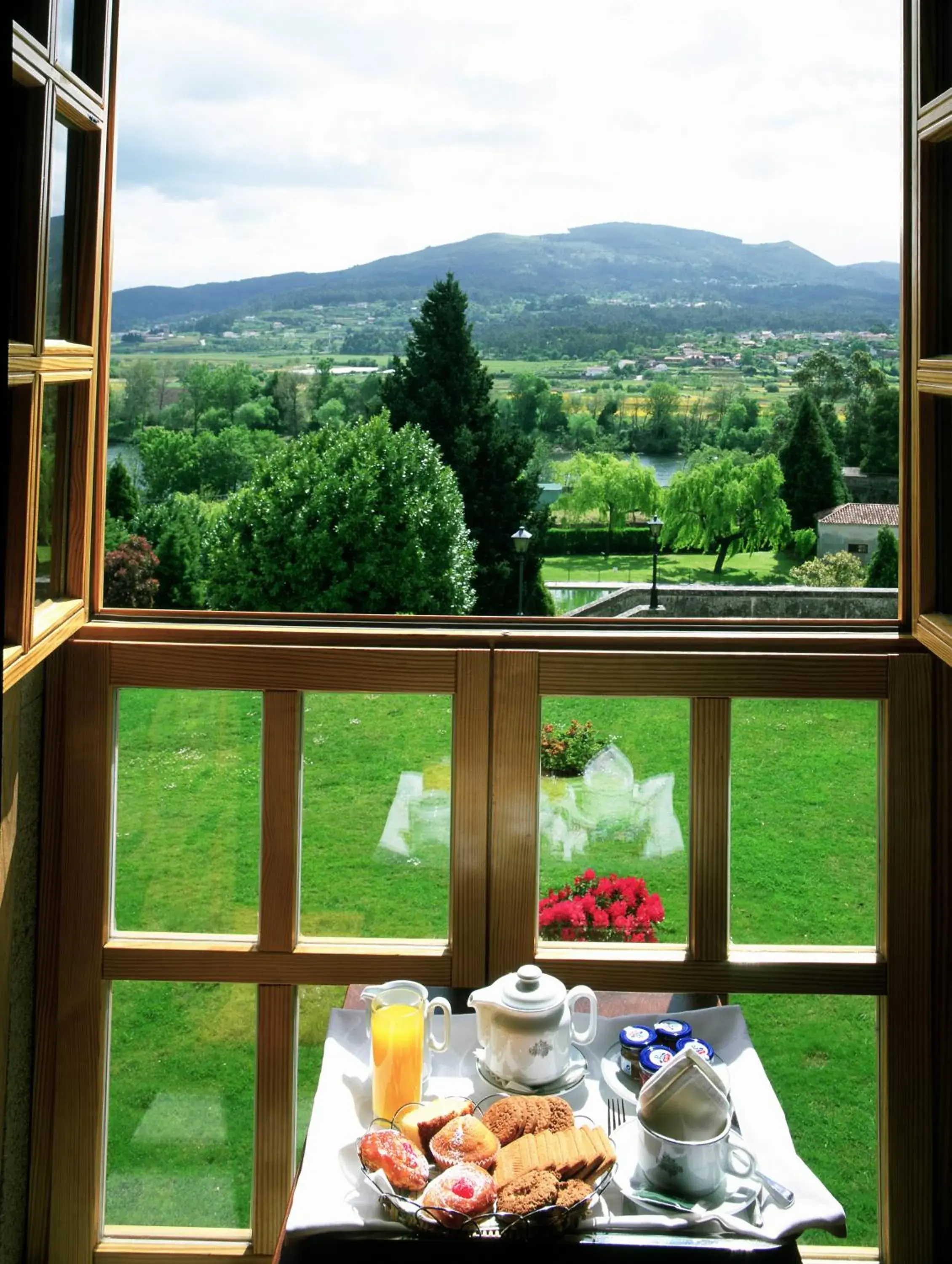 Superior Double Room in Parador de Tui Superior Double Room in Parador de Tui