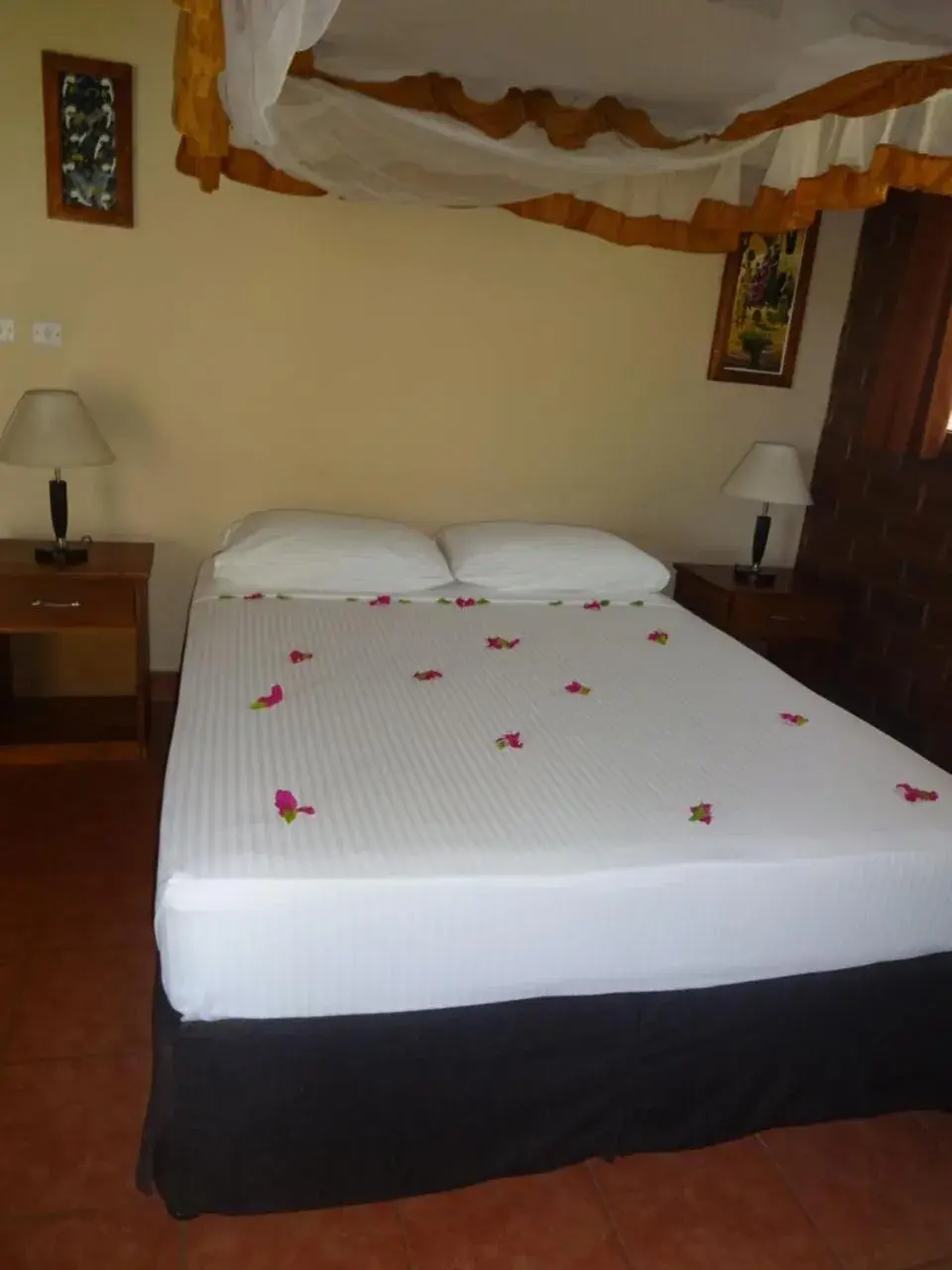 Deluxe Twin Room in Barry's Beach Resort Deluxe Twin Room in Barry's Beach Resort