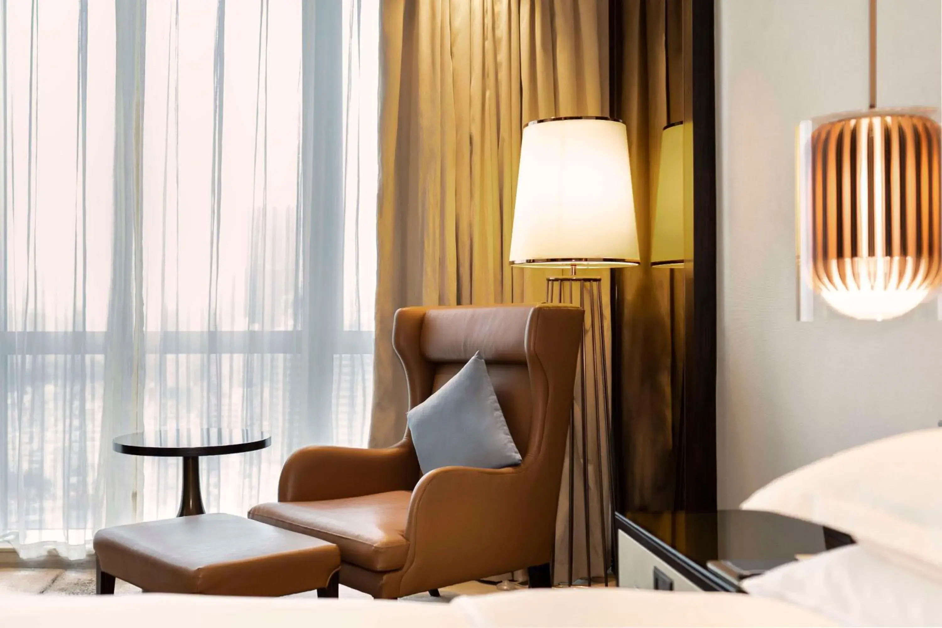 Twin Deluxe Room with City View in Hilton Shenzhen Futian, Metro Station at Hotel Front Door, Close to Futian Convention & Exhibition Center Twin Deluxe Room with City View in Hilton Shenzhen Futian, Metro Station at Hotel Front Door, Close to Futian Convention & Exhibition Center