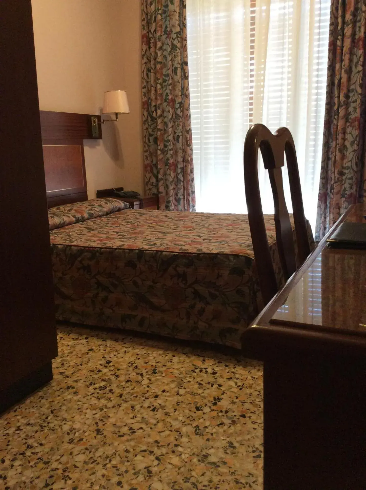 Standard Single Room with Shower in Hotel Bergamo Mare Mhotelsgroup Standard Single Room with Shower in Hotel Bergamo Mare Mhotelsgroup