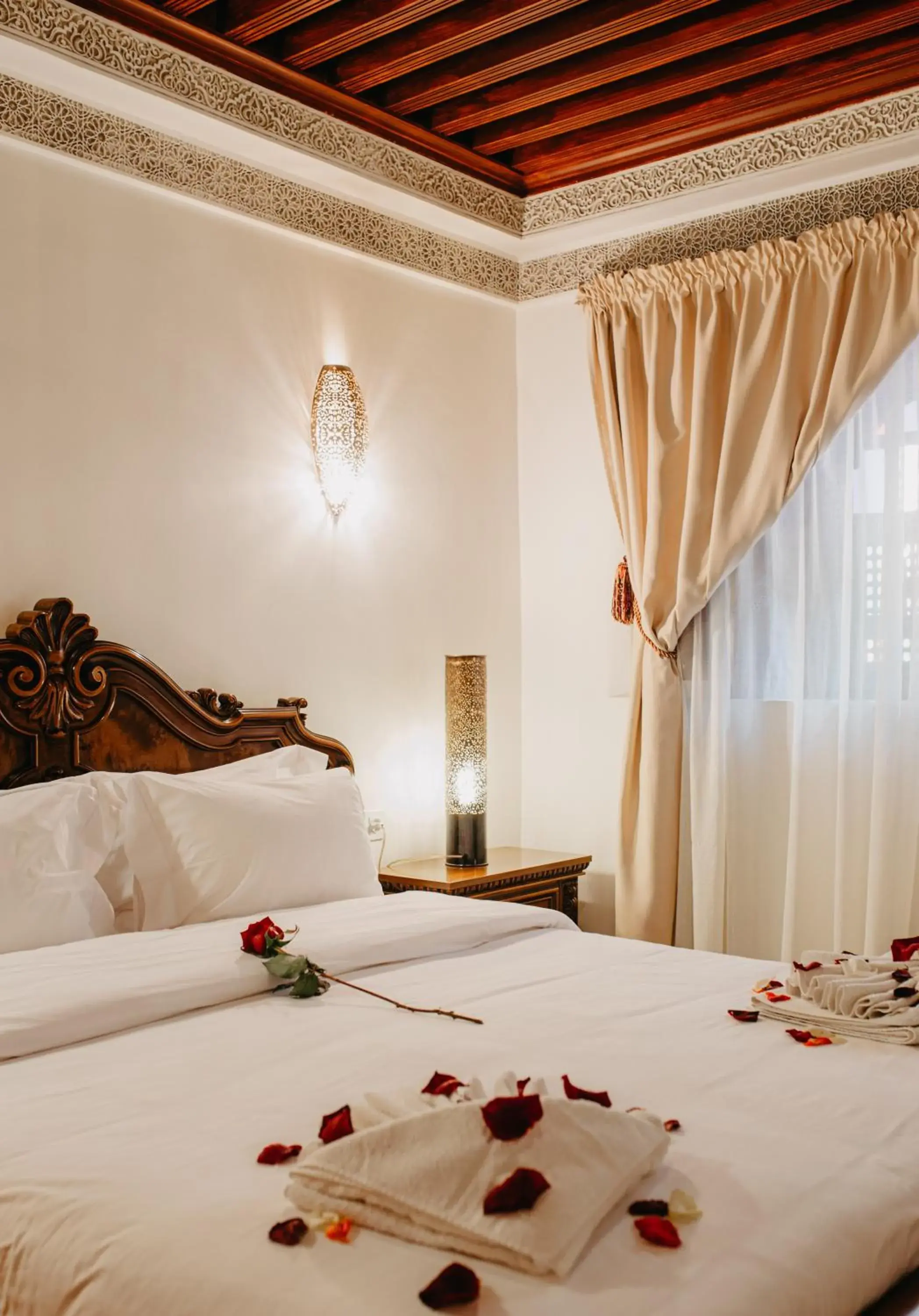 Quadruple Room with Private Bathroom in Riad Toyour- Riad of birds Quadruple Room with Private Bathroom in Riad Toyour- Riad of birds