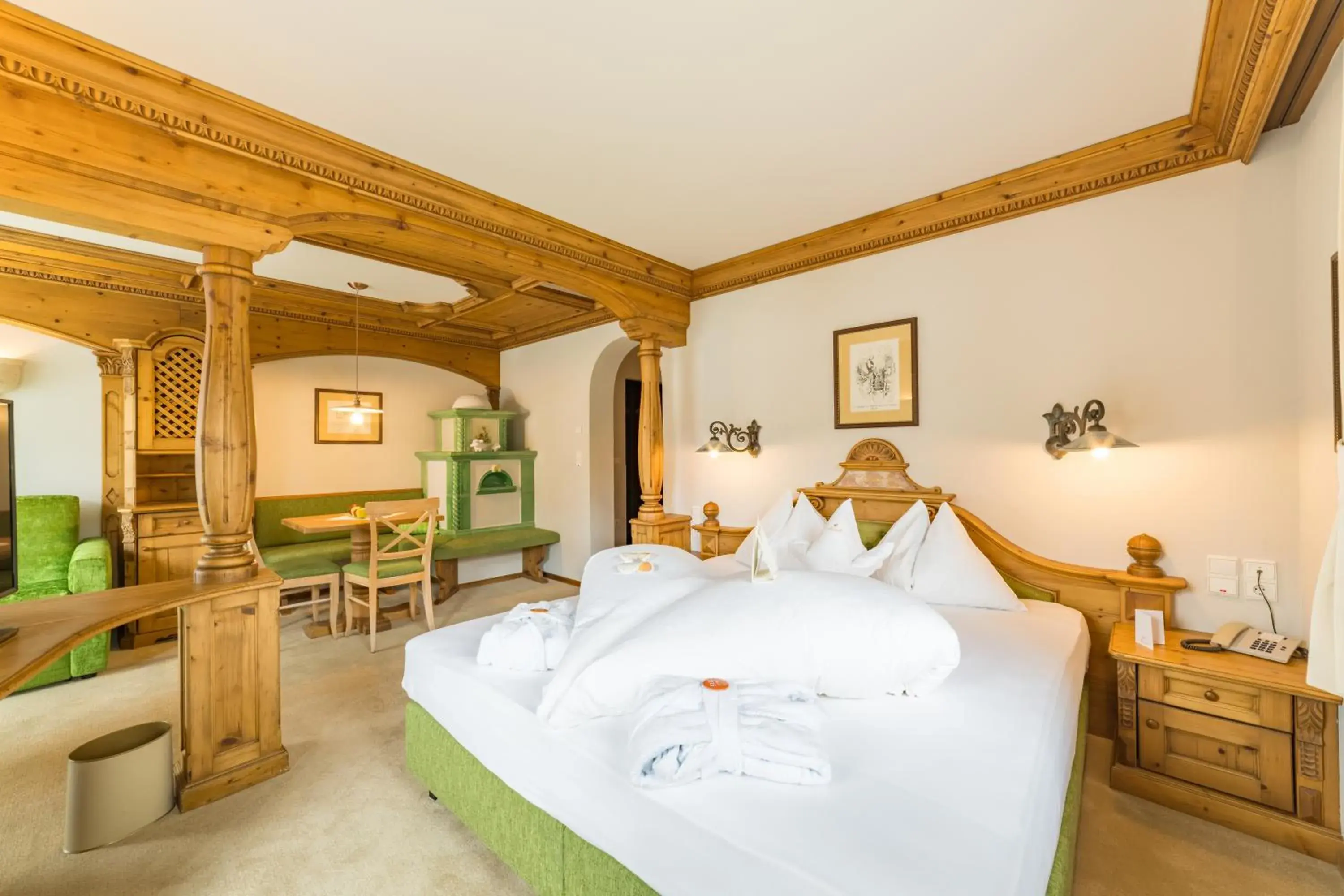 Double Room with Balcony in Mirabell Dolomites Hotel - Luxury Ayurveda & Spa Double Room with Balcony in Mirabell Dolomites Hotel - Luxury Ayurveda & Spa