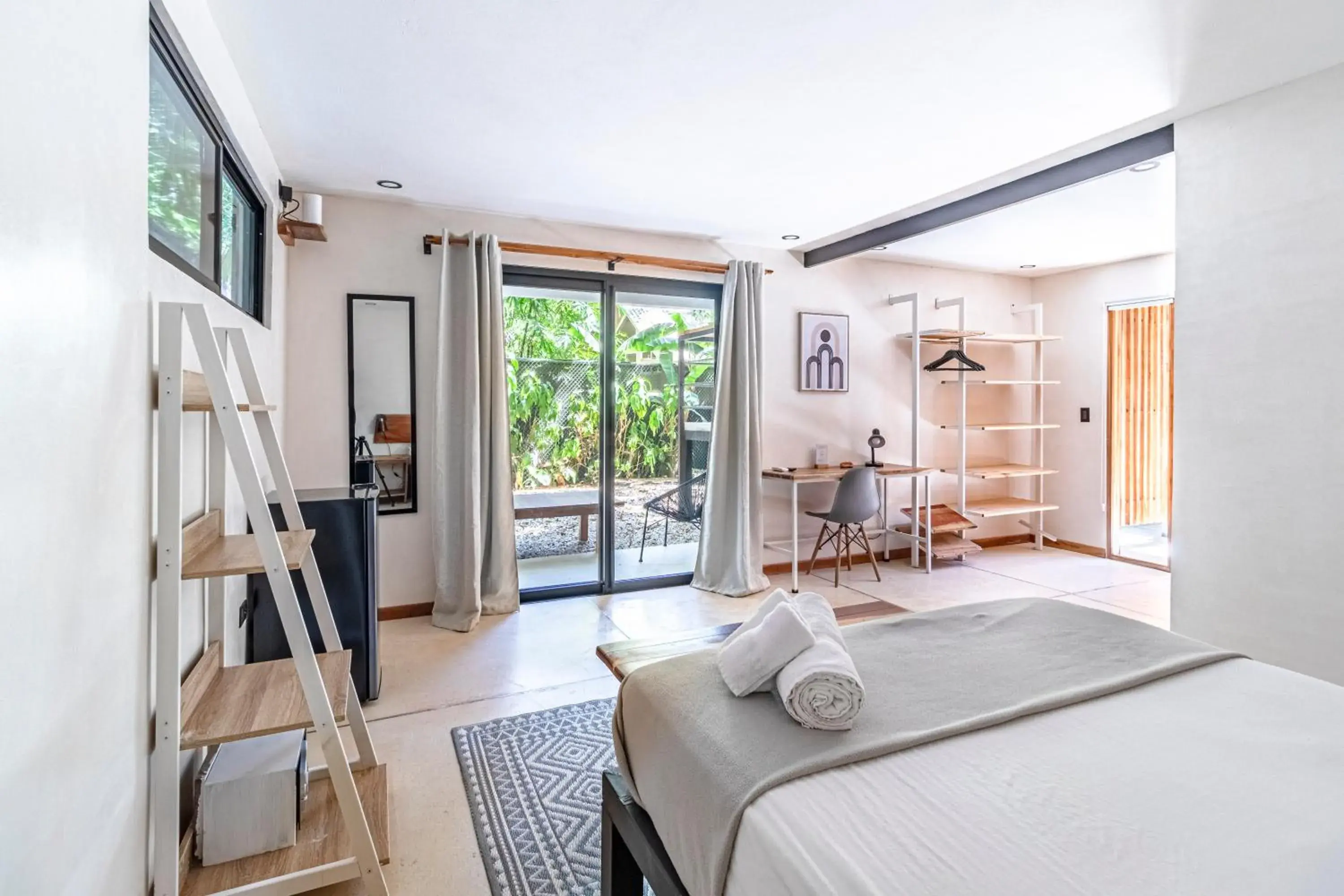 Double Room in Believe Surf & Yoga Lodge Santa Teresa Double Room in Believe Surf & Yoga Lodge Santa Teresa