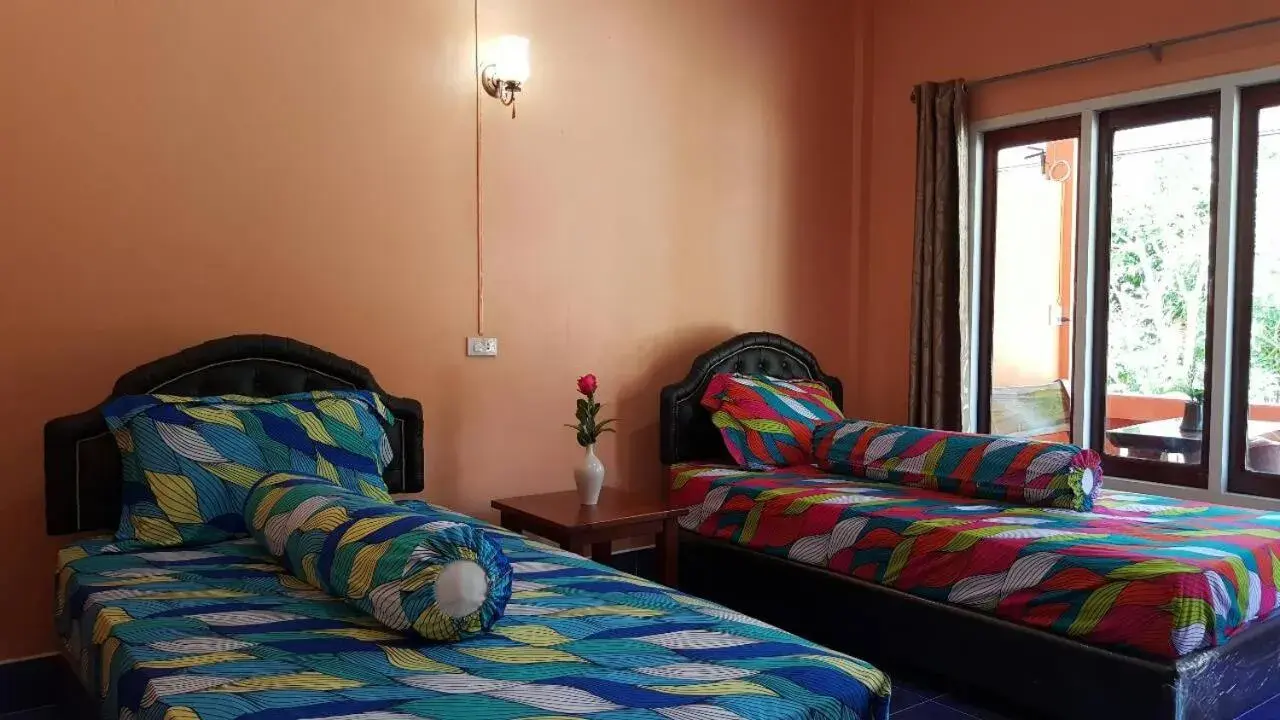 Standard Twin Room with Mountain View in At Sichon Resort Standard Twin Room with Mountain View in At Sichon Resort