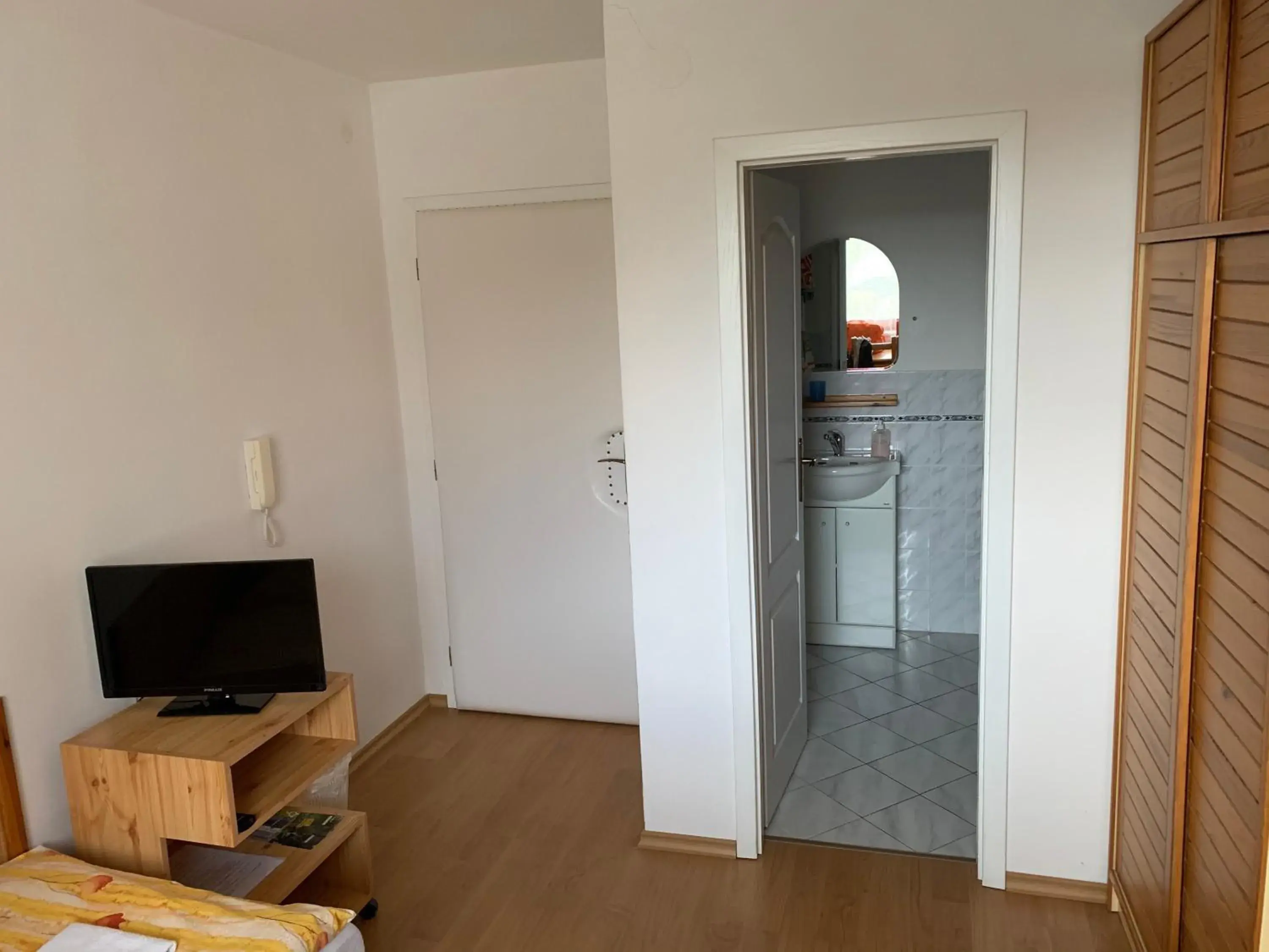 Standard Twin Room - single occupancy in Pension 325 Standard Twin Room - single occupancy in Pension 325