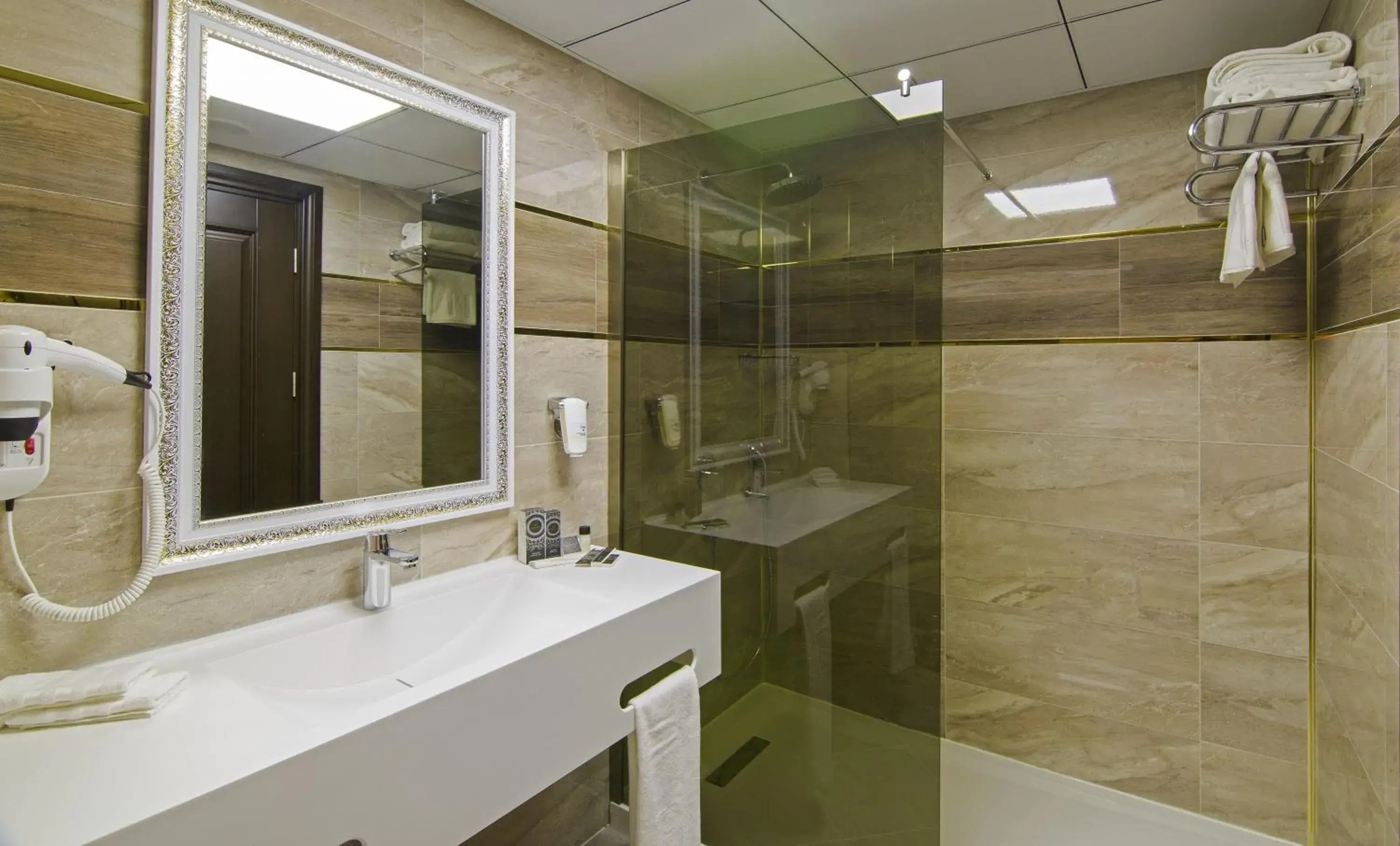 Deluxe Room - single occupancy in Svalinn Hotel Deluxe Room - single occupancy in Svalinn Hotel