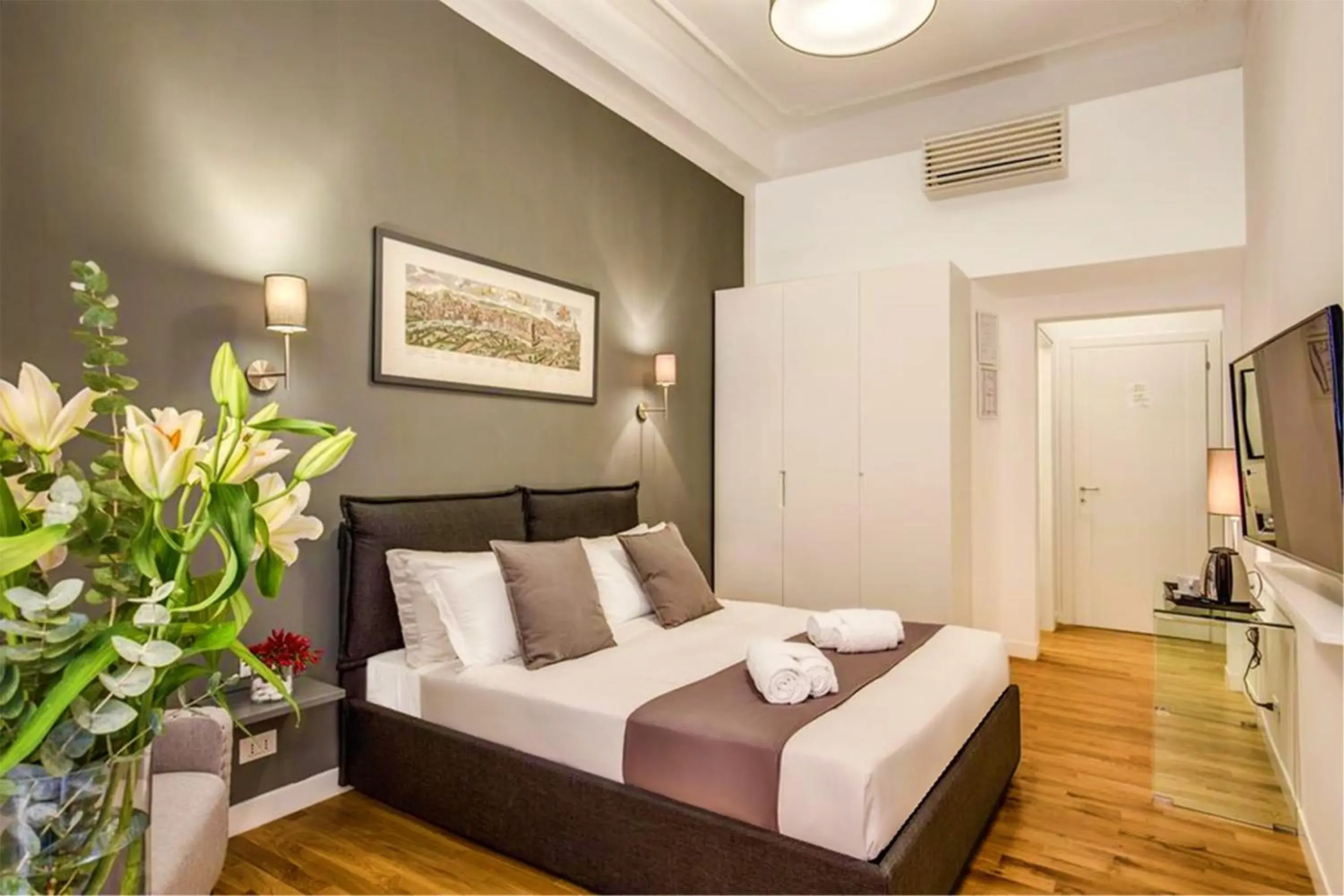 Orange Suites Orange Suites