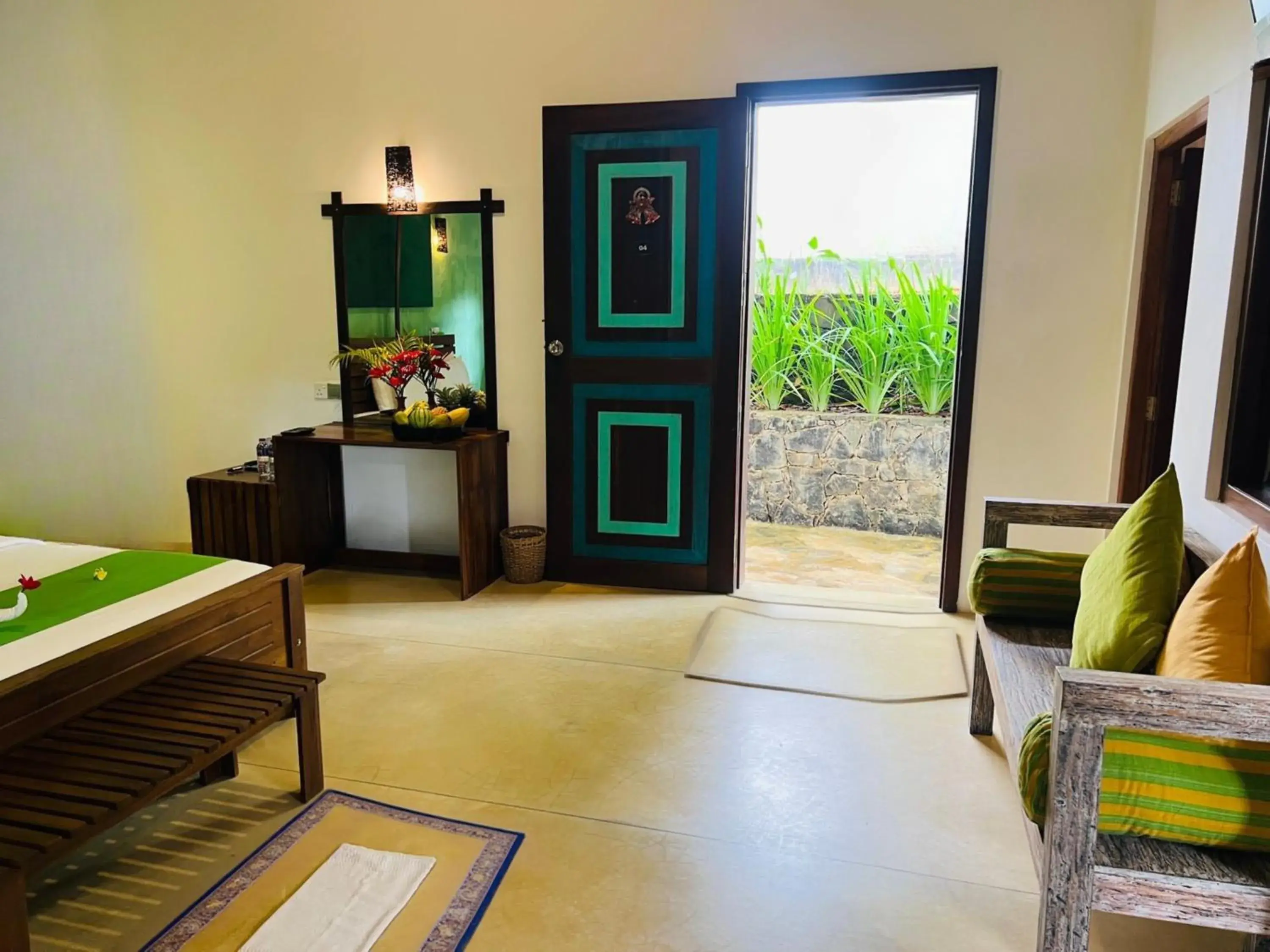 Superior King Suite - single occupancy in Garcinia Leaf Superior King Suite - single occupancy in Garcinia Leaf