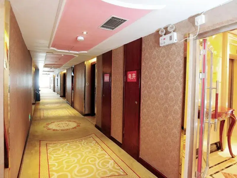 Vienna Hotel Shenzhen Longhua Qinghu Road Vienna Hotel Shenzhen Longhua Qinghu Road