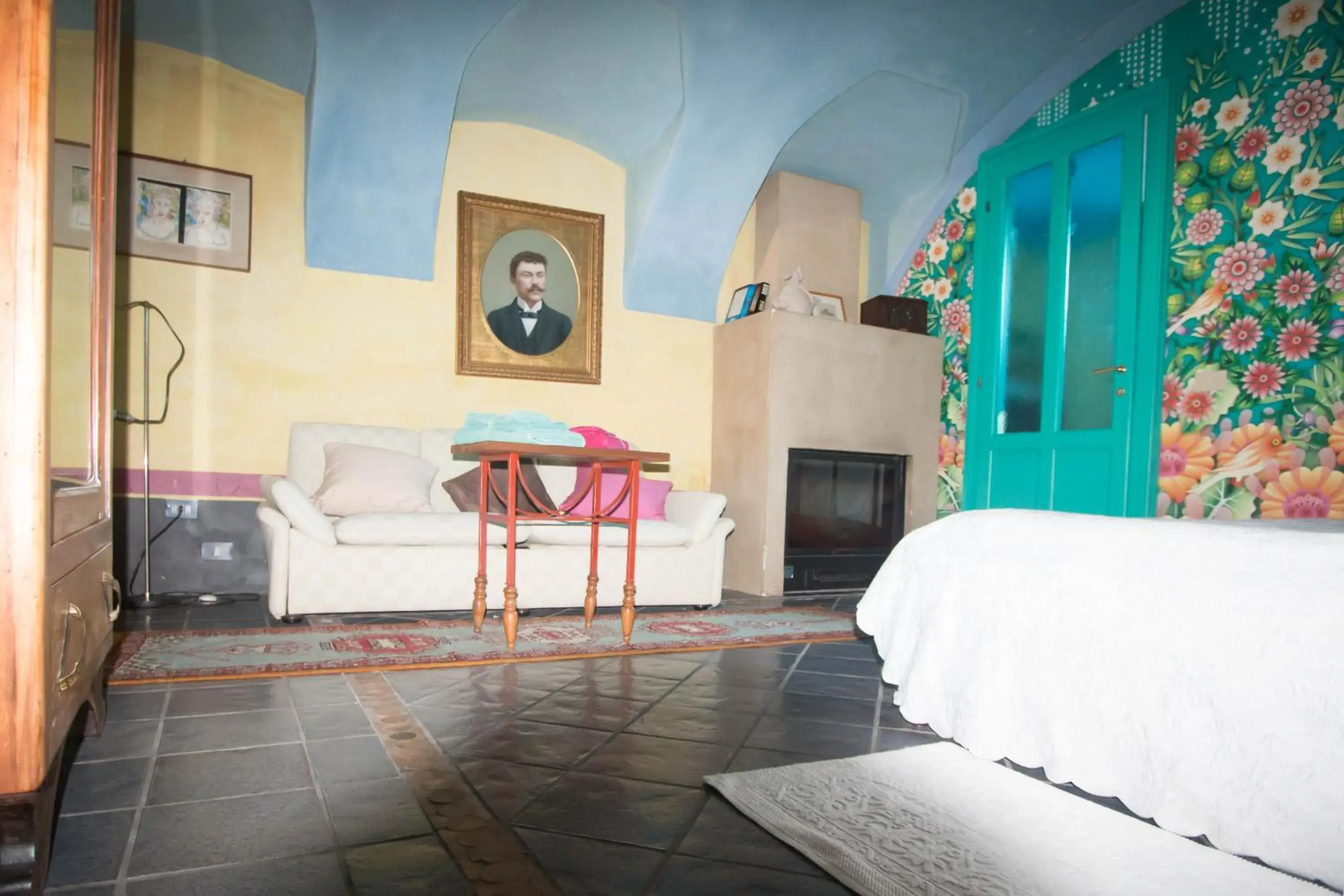 King Room with Garden View in Lunafragola Atelier B&B King Room with Garden View in Lunafragola Atelier B&B