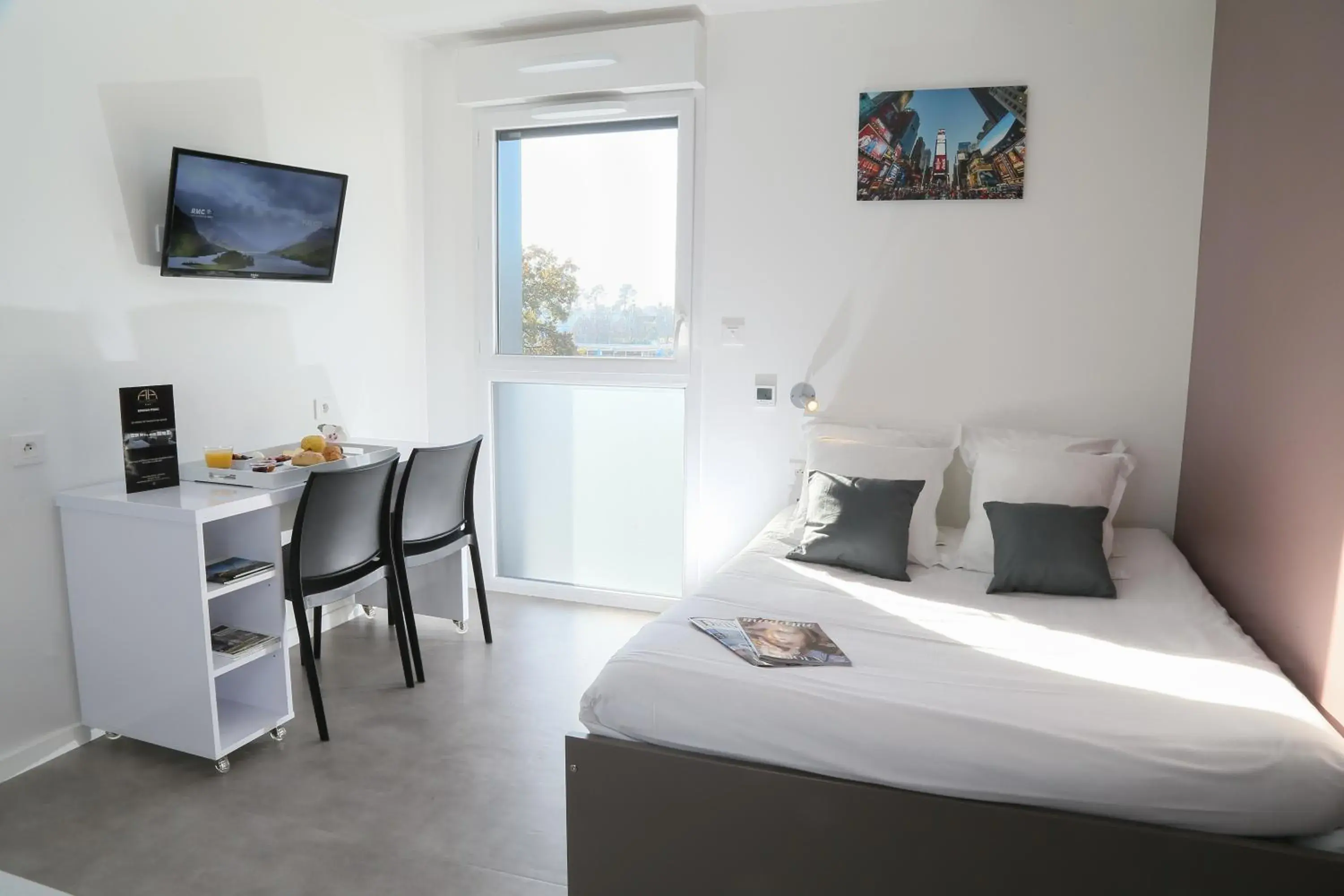 Studio 1-2 People (Double Bed) in All Suites Appart Hôtel - Bordeaux - Pessac Studio 1-2 People (Double Bed) in All Suites Appart Hôtel - Bordeaux - Pessac