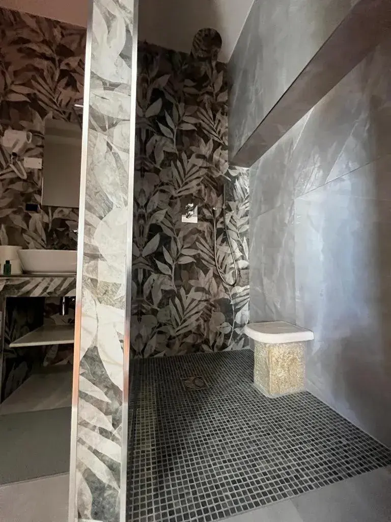 Double Room with Private Bathroom in B&B da Mary Double Room with Private Bathroom in B&B da Mary