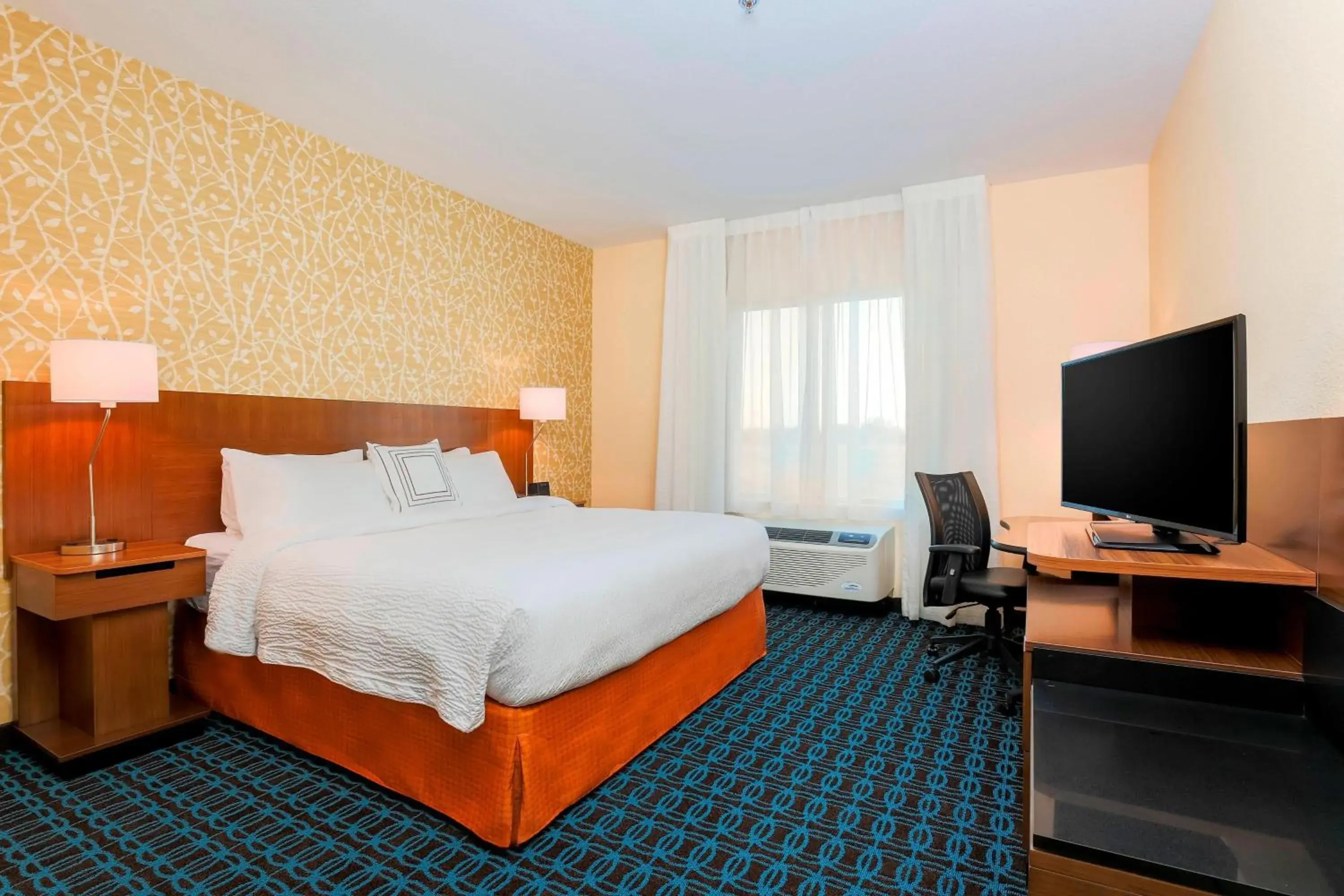 King Room in Fairfield Inn & Suites by Marriott Pleasanton King Room in Fairfield Inn & Suites by Marriott Pleasanton