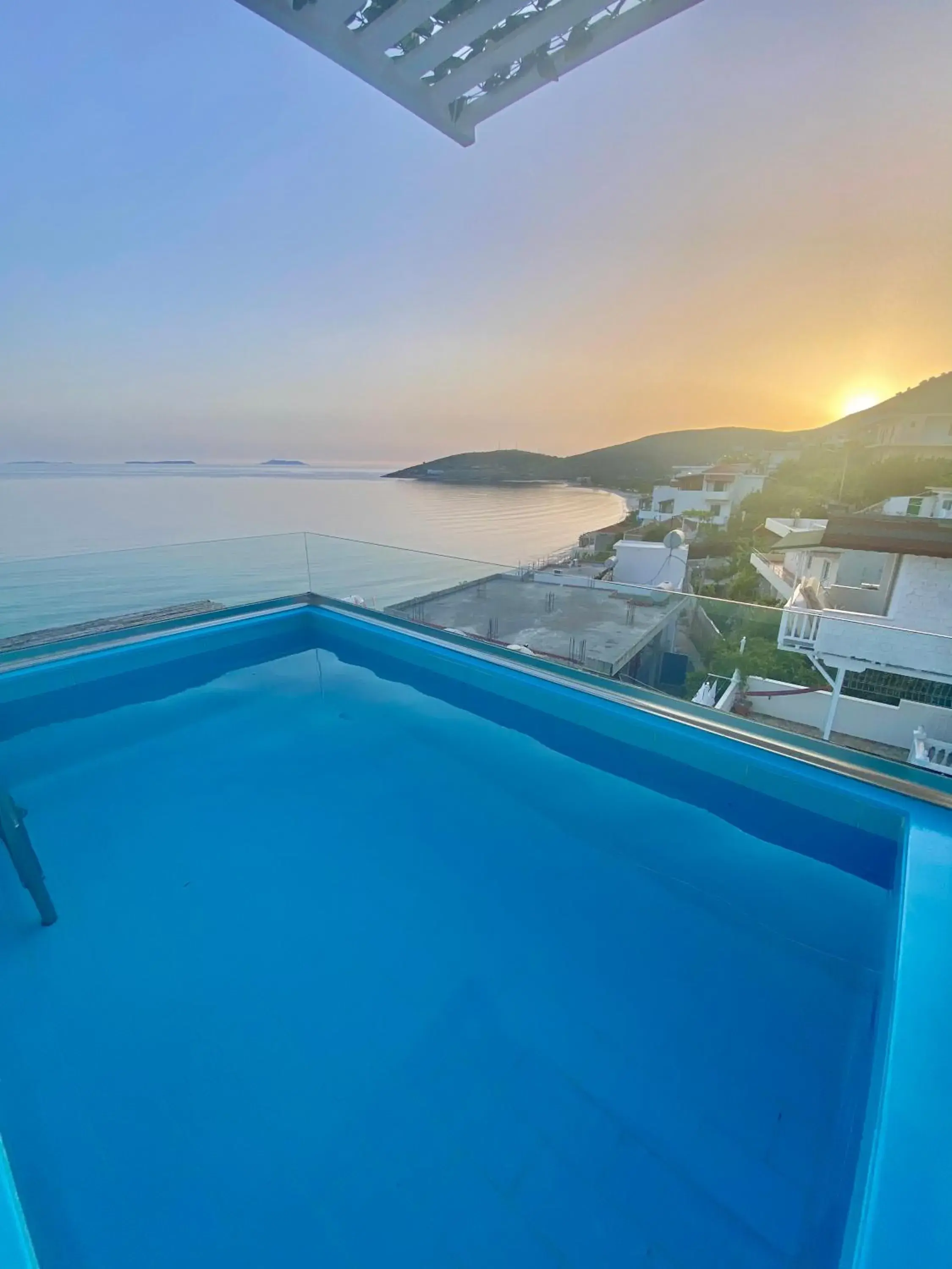 Two-Bedroom Suite in Qeparo Napolon Complex Two-Bedroom Suite in Qeparo Napolon Complex