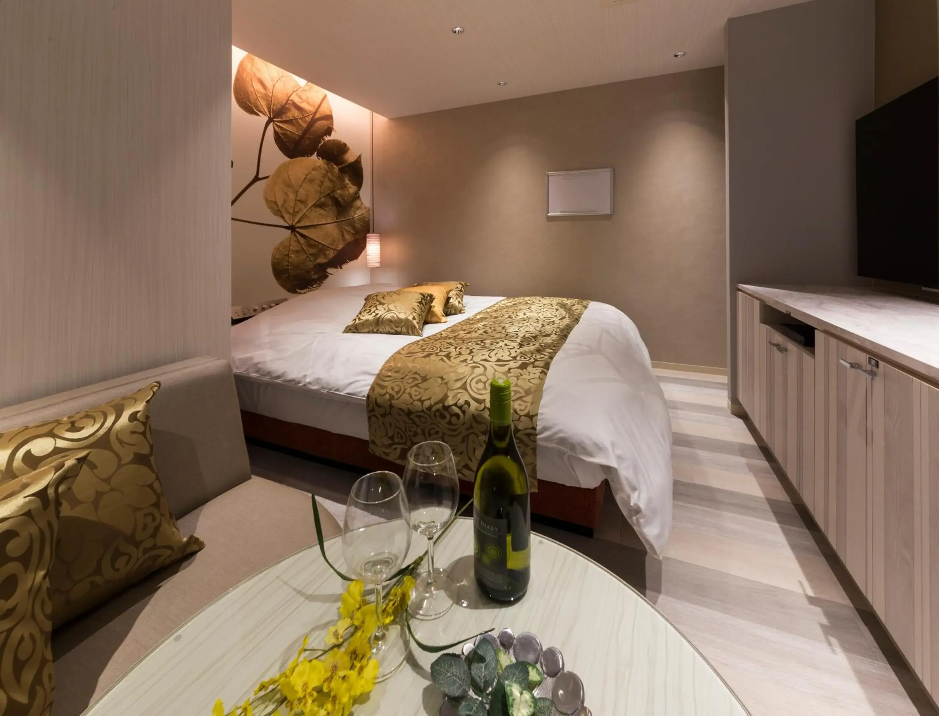 Economy Double Room in HOTEL FINE - INTO THE PREMlUM - Economy Double Room in HOTEL FINE - INTO THE PREMlUM -