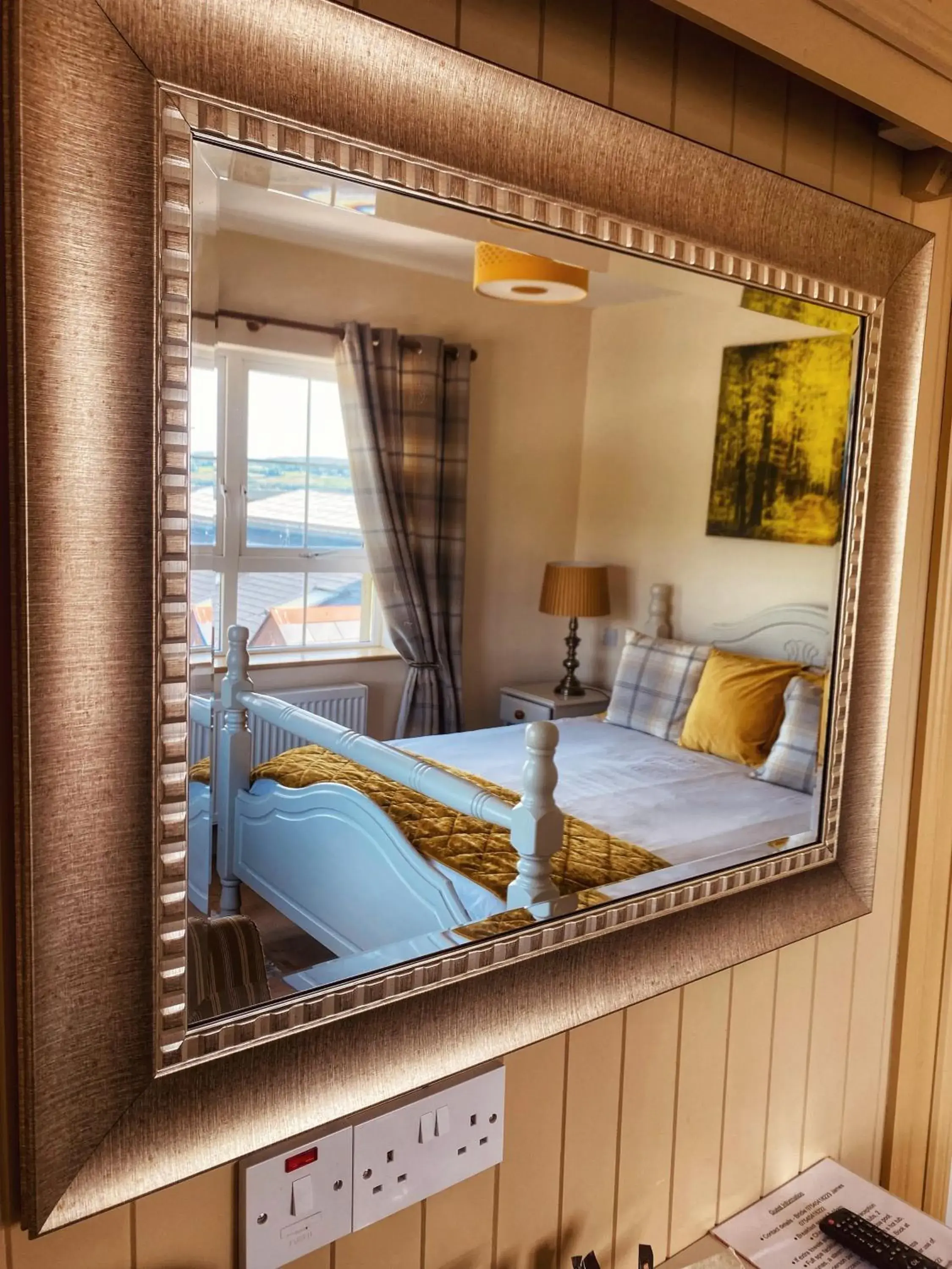 Deluxe Double Room in Dulrush Lodge Guest House, Restaurant and Self-Catering Deluxe Double Room in Dulrush Lodge Guest House, Restaurant and Self-Catering