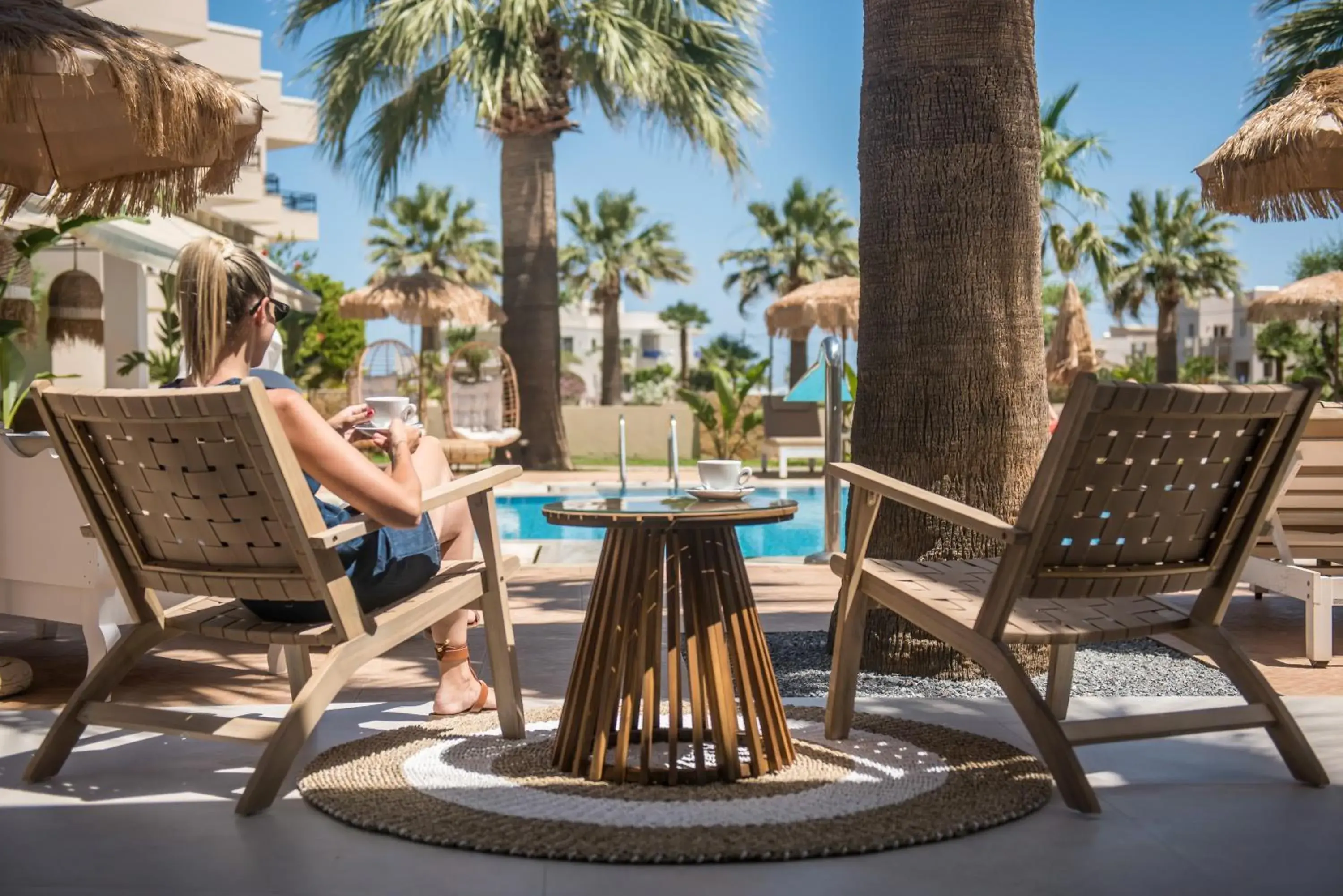 Deluxe Pool front Suite with Bathtub in Ammos Boutique Apartments & Suites Deluxe Pool front Suite with Bathtub in Ammos Boutique Apartments & Suites