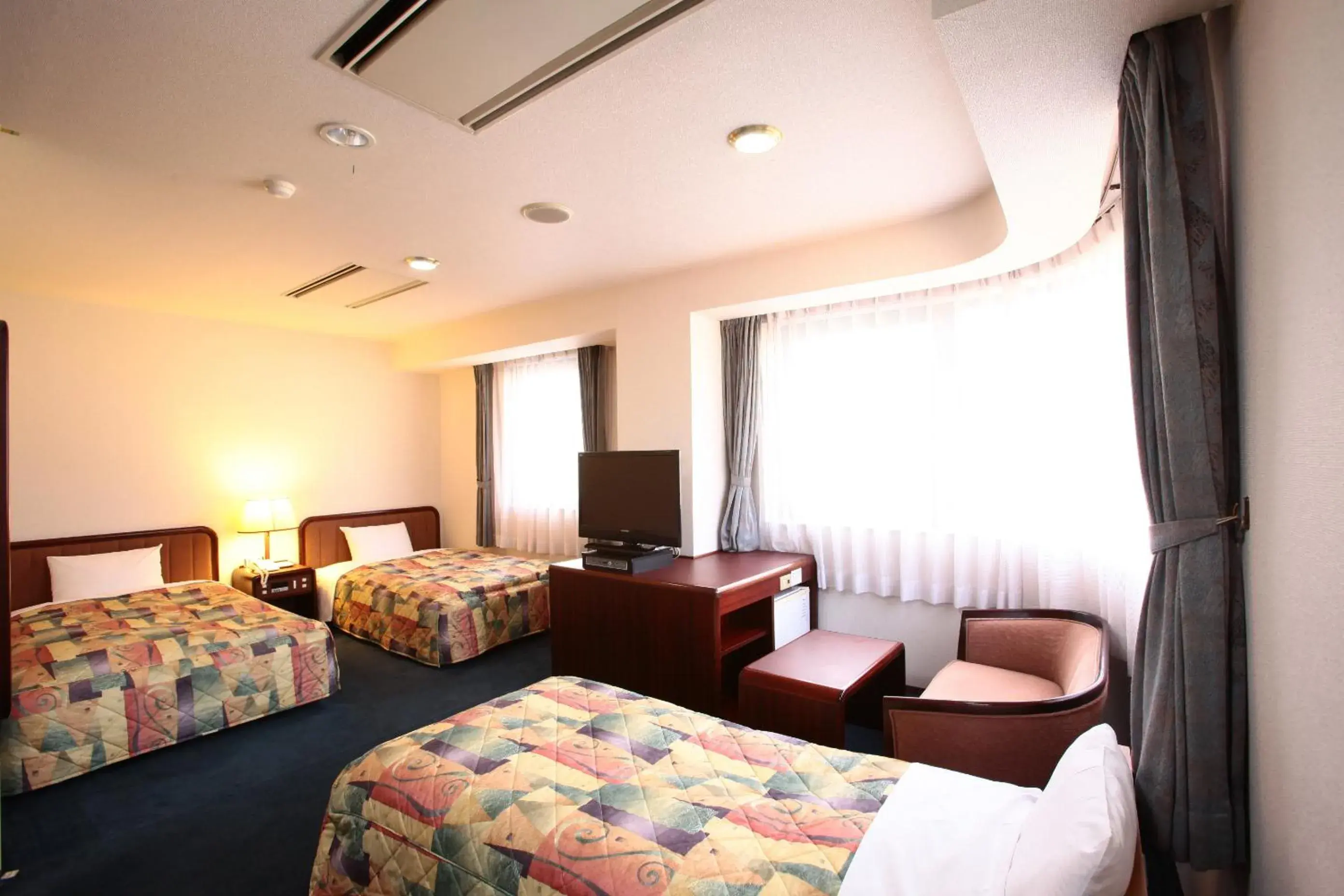 Triple Room - single occupancy - Non-Smoking in Hotel Ermou Regency Triple Room - single occupancy - Non-Smoking in Hotel Ermou Regency