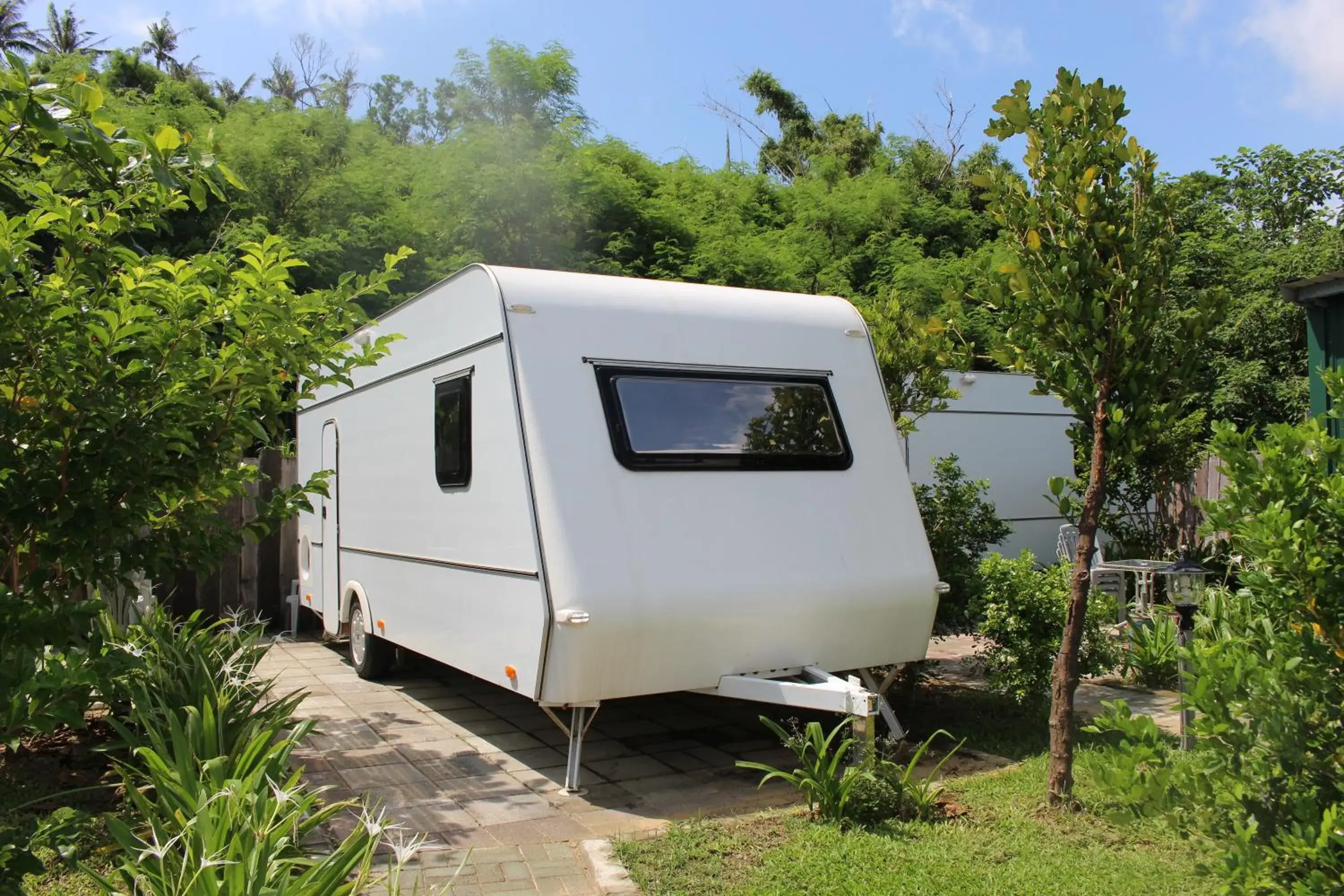 Kenting Houbihu Camping Car B&B Kenting Houbihu Camping Car B&B