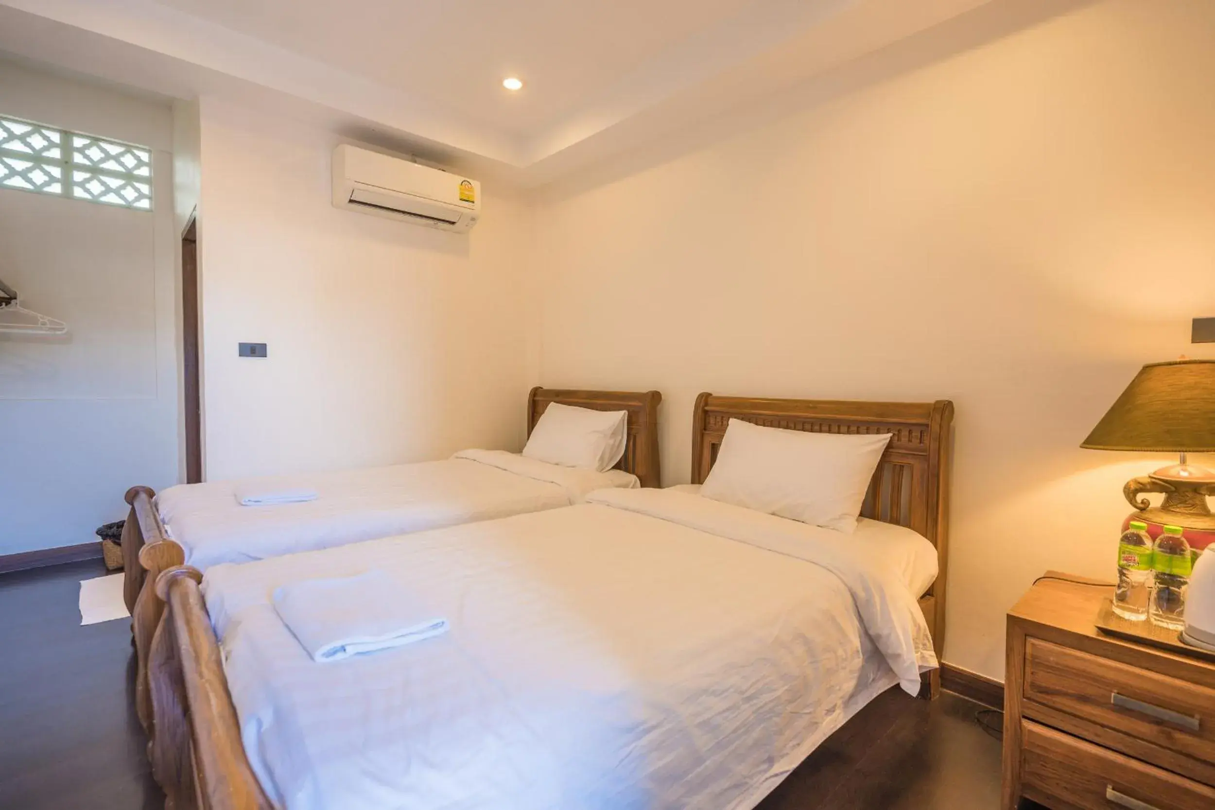 Standard Twin Room in Yi's Garden Villa Standard Twin Room in Yi's Garden Villa