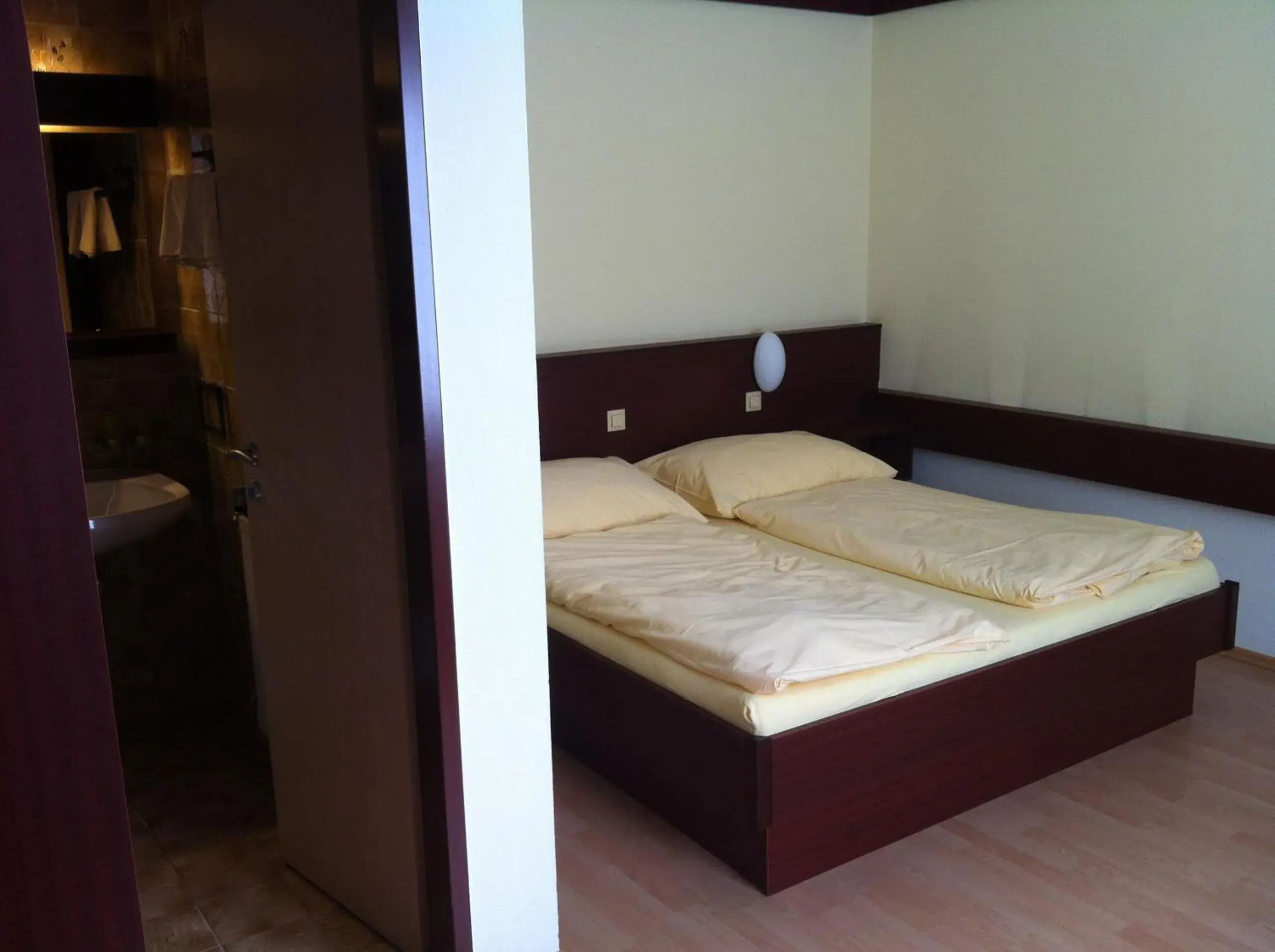 Double Room with Garden View - single occupancy in Gasthof zur Grenze Double Room with Garden View - single occupancy in Gasthof zur Grenze