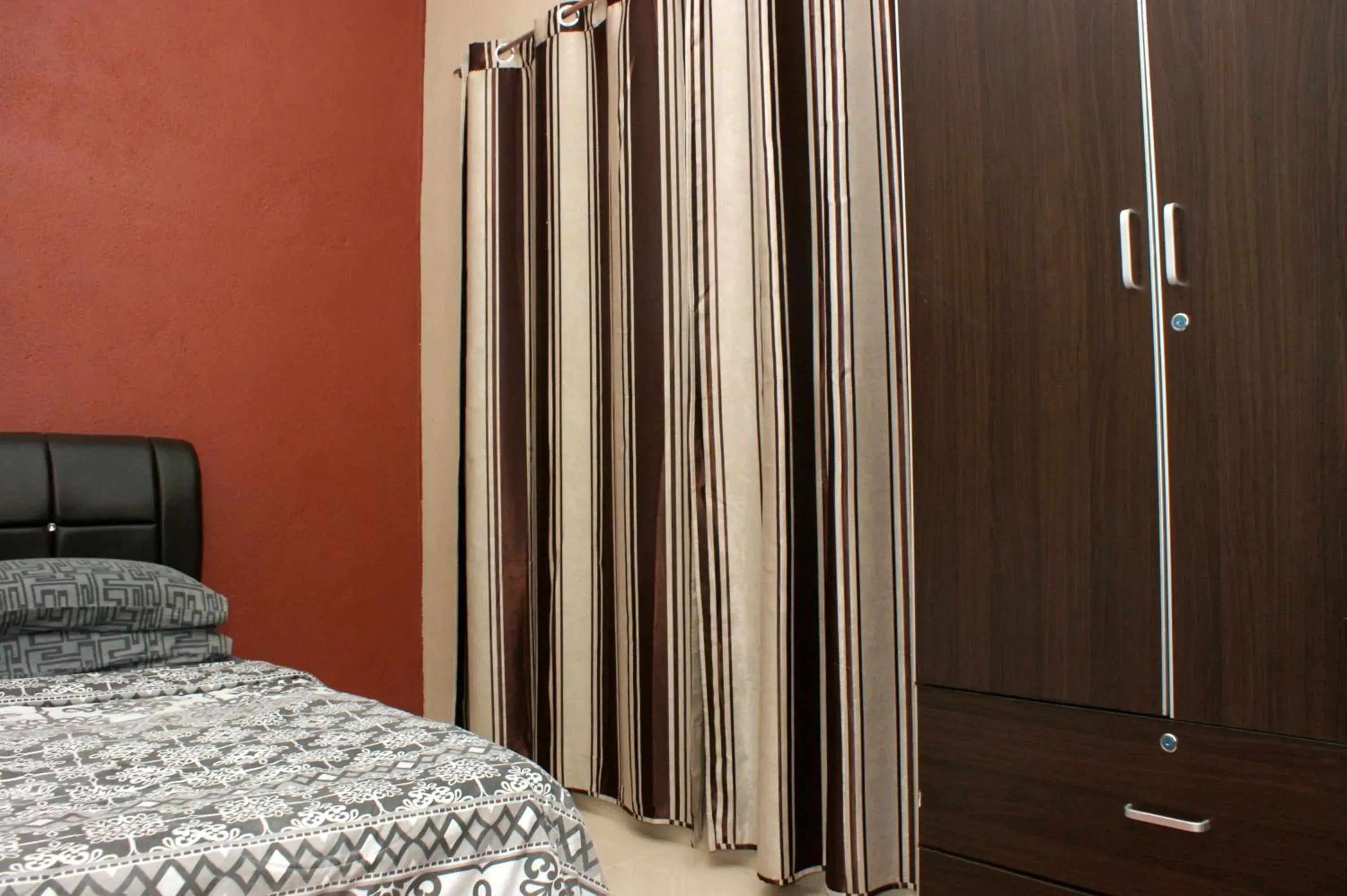 Two-Bedroom Suite in Pemandangan Indah Guest House - Look Out Point Villa- Two-Bedroom Suite in Pemandangan Indah Guest House - Look Out Point Villa-