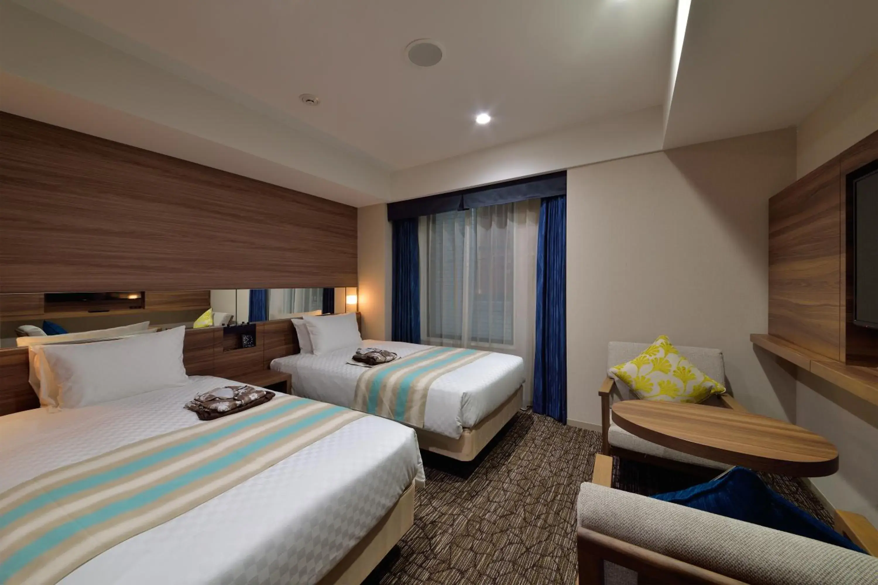 Twin Room - Non-Smoking in Almont Hotel Naha Kenchomae Twin Room - Non-Smoking in Almont Hotel Naha Kenchomae