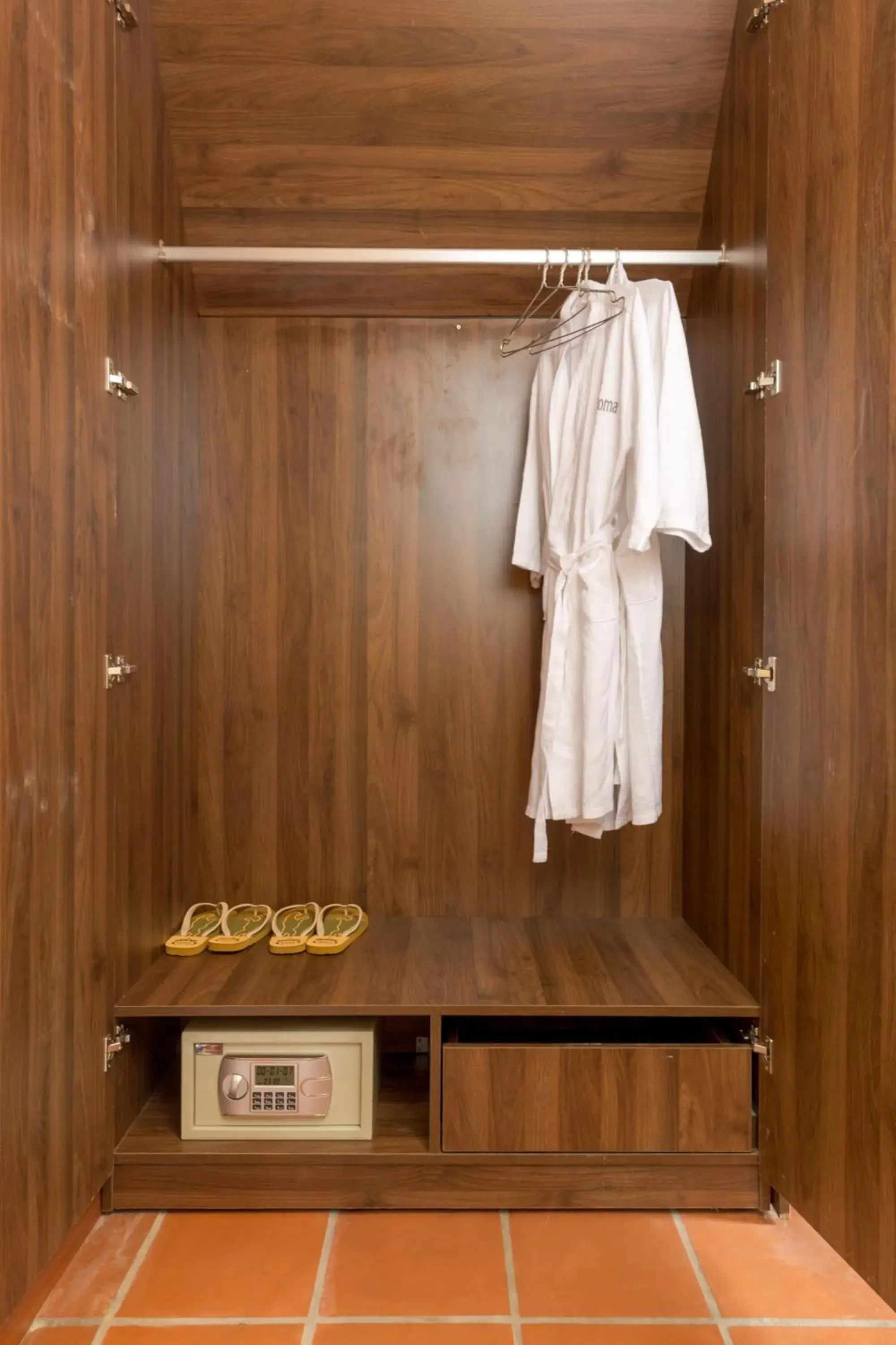 Twin Room with View in La Paloma Resort Twin Room with View in La Paloma Resort