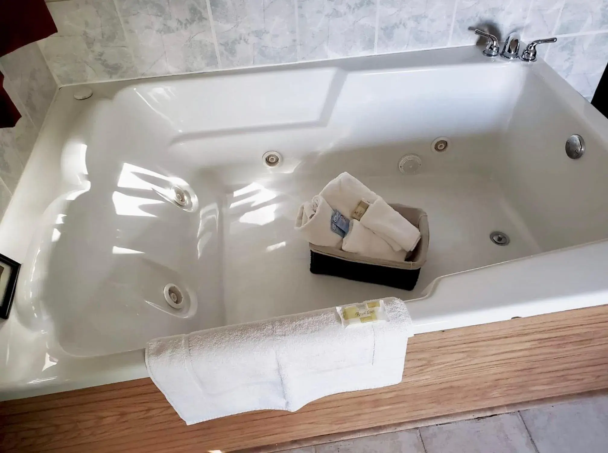 Executive Suite in Heritage Inn Hotel Executive Suite in Heritage Inn Hotel