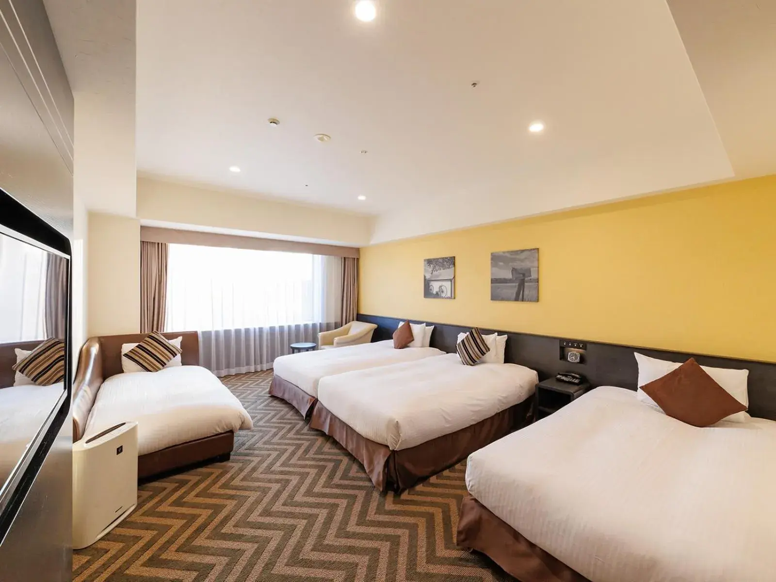 Standard Floor Park View Quadruple Room in The Park Front Hotel at Universal Studios Japan Standard Floor Park View Quadruple Room in The Park Front Hotel at Universal Studios Japan