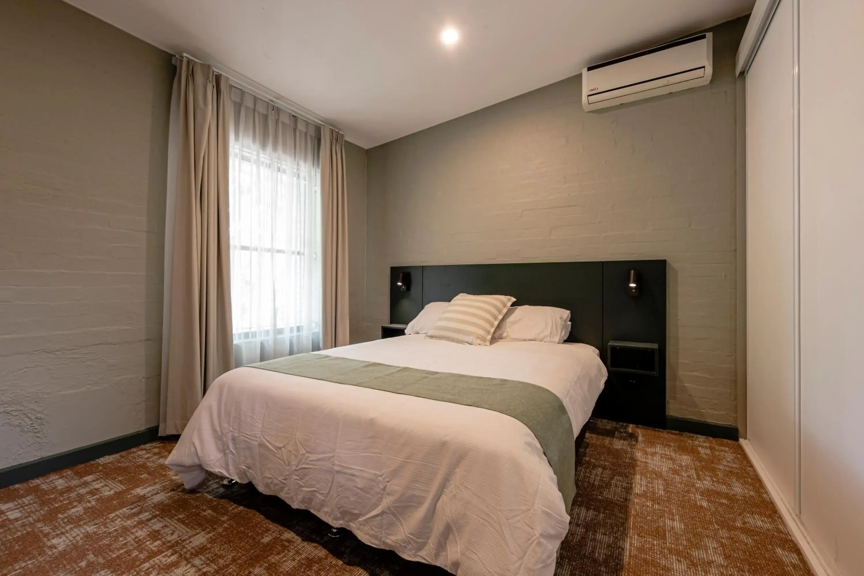 Family Room in Everton Park Hotel Family Room in Everton Park Hotel