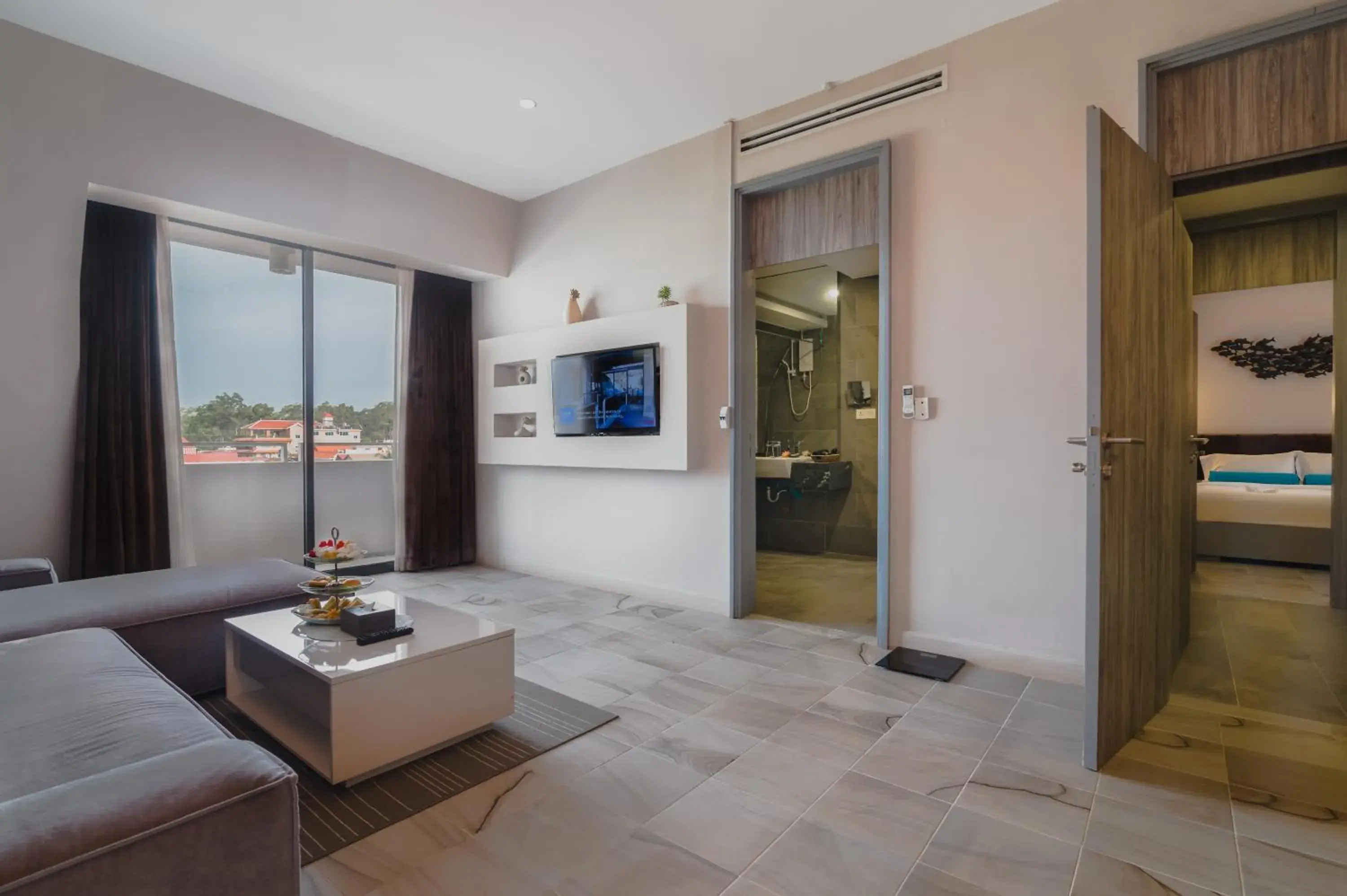 Family Suite Room with City View in Damrei Angkor Hotel Family Suite Room with City View in Damrei Angkor Hotel