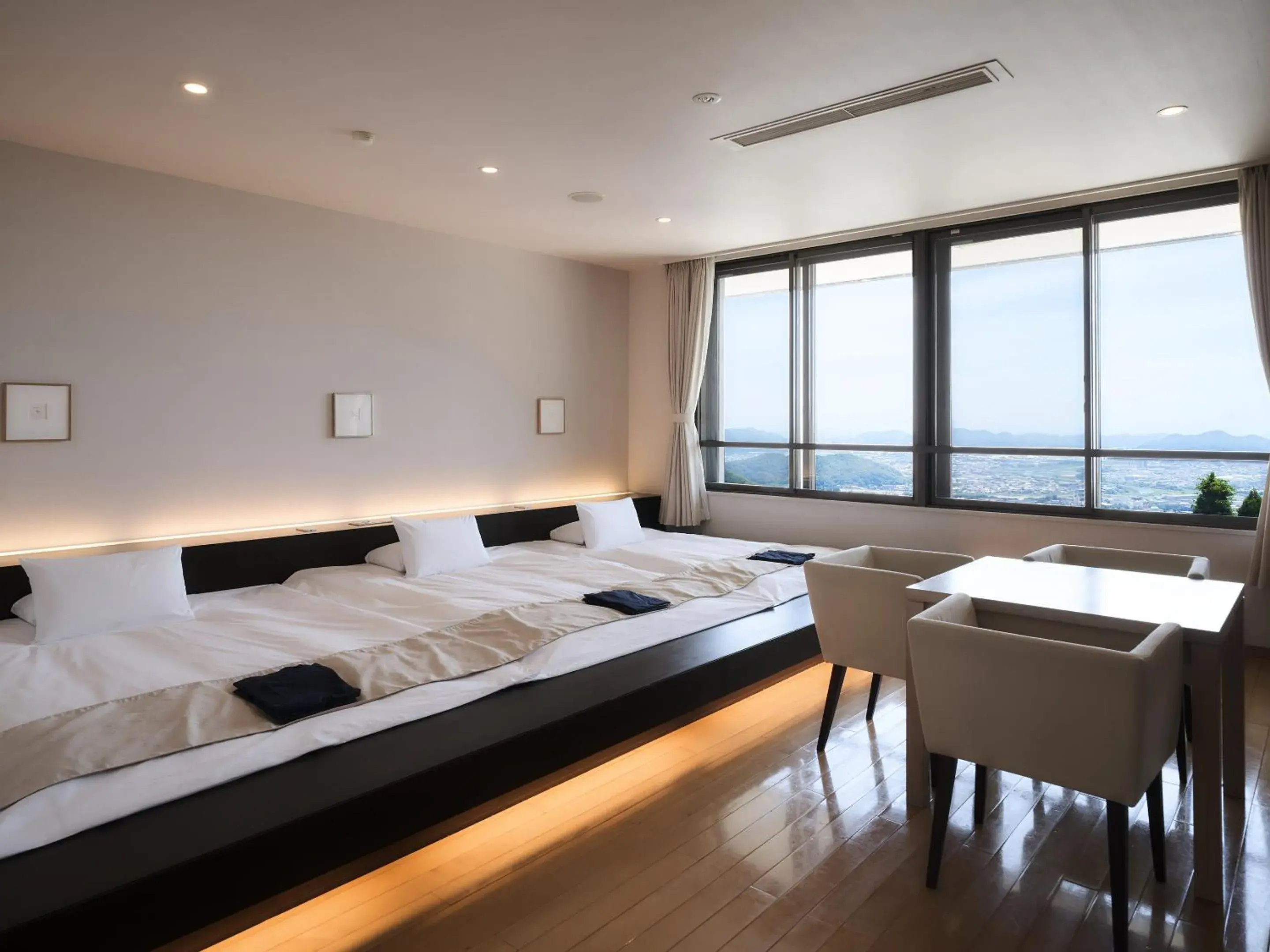 Triple Room - Non-Smoking in Setre Highland Villa Himeji Triple Room - Non-Smoking in Setre Highland Villa Himeji