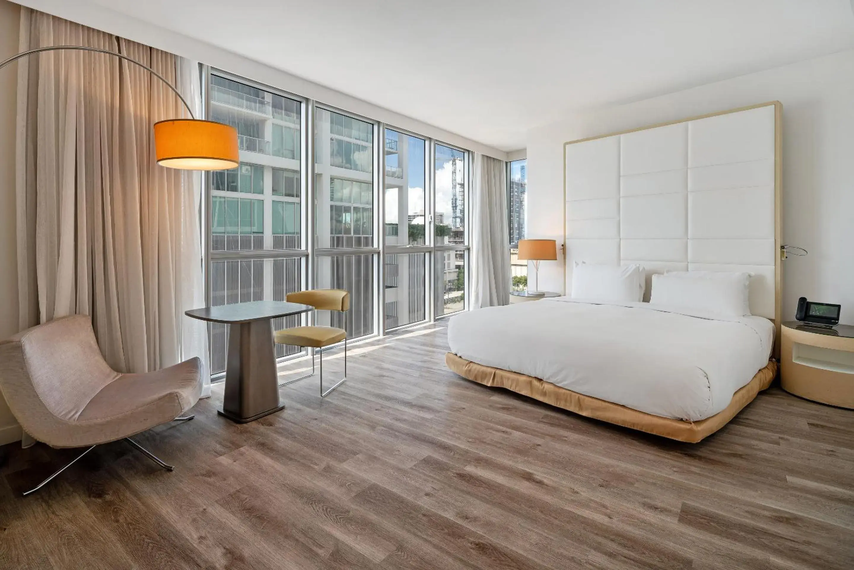 Corner Partial Bay View King in The Grayson Hotel Miami Downtown Corner Partial Bay View King in The Grayson Hotel Miami Downtown