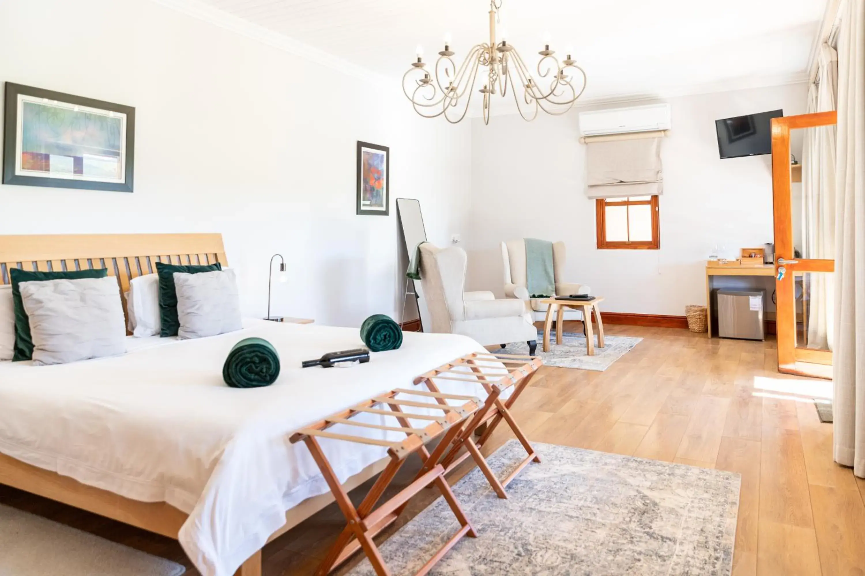 Suite in Lovane Boutique Wine Estate and Guesthouse Suite in Lovane Boutique Wine Estate and Guesthouse