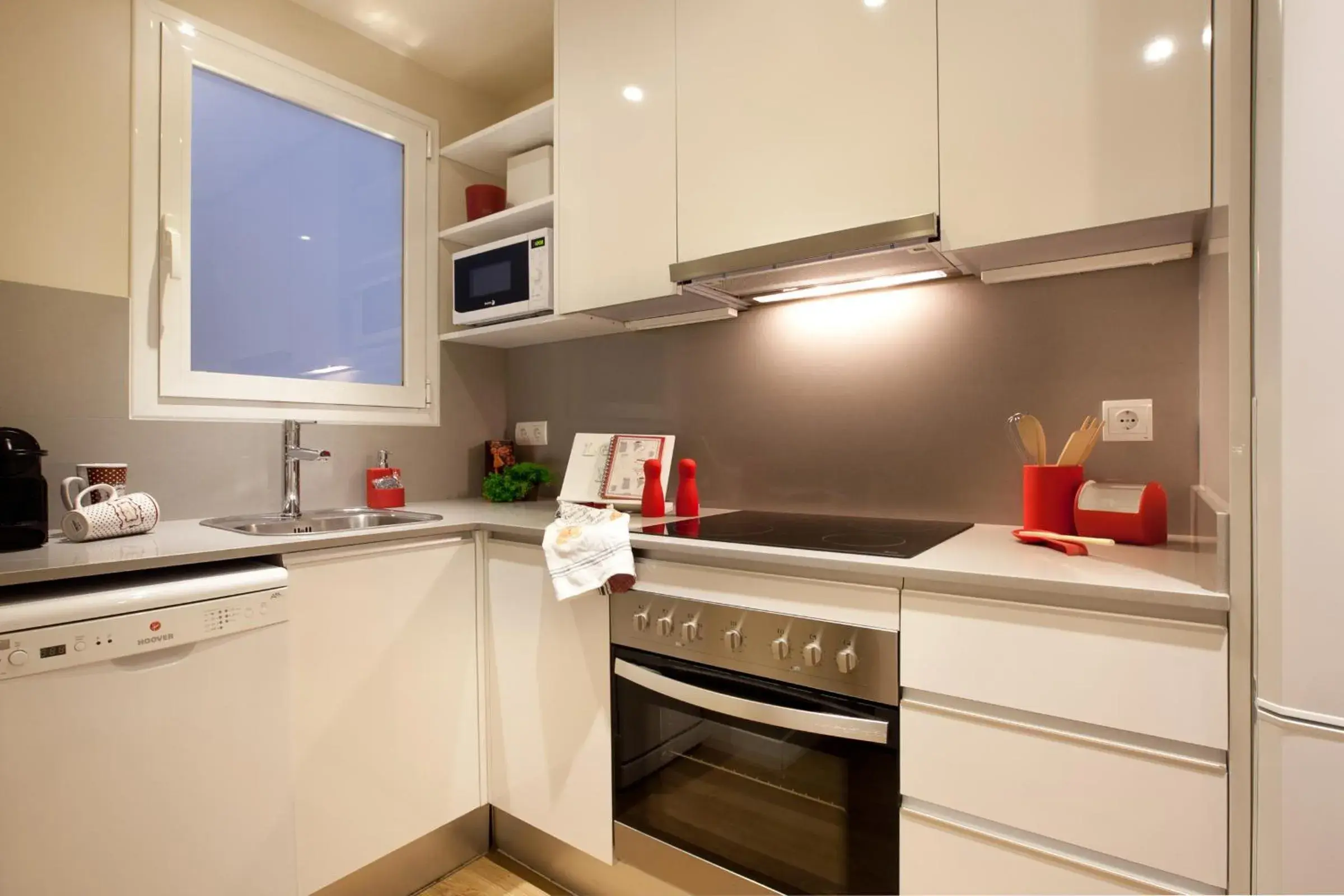 Deluxe Apartment in Enjoybcn Coliseum Apartments Deluxe Apartment in Enjoybcn Coliseum Apartments