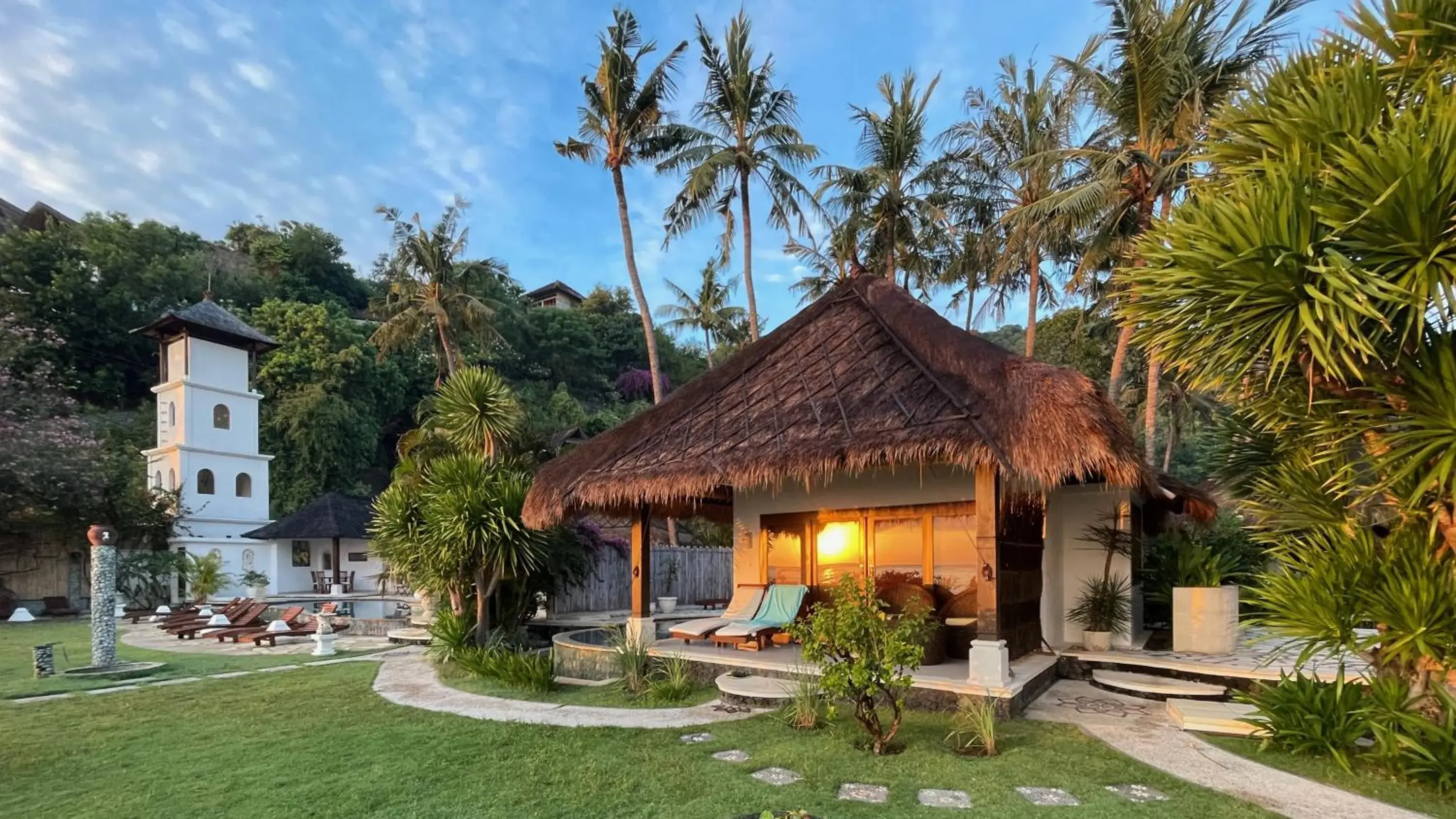 Beachfront bungalow with pool in Palm Garden Amed Beach & Spa Resort Bali Beachfront bungalow with pool in Palm Garden Amed Beach & Spa Resort Bali