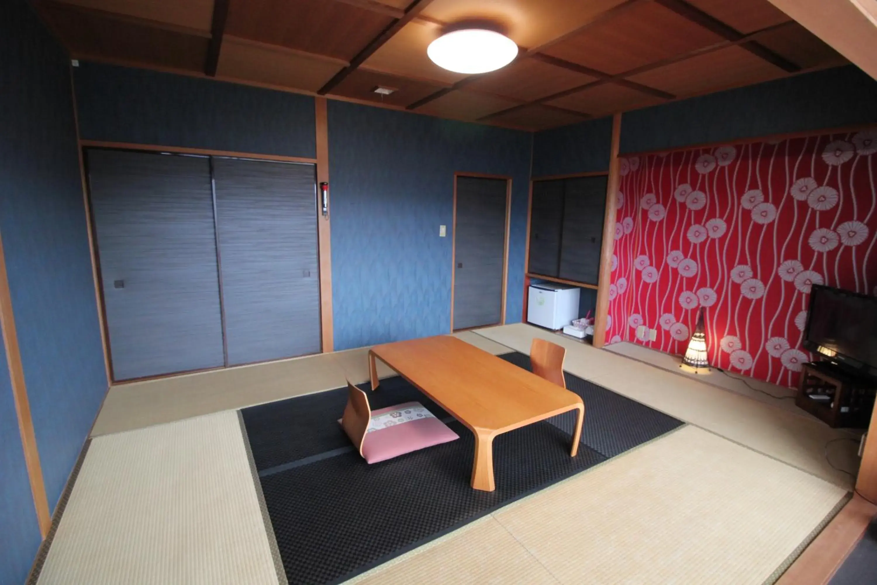 Japanese-Style Quadruple Room in Hakone Gora Guam Dog Japanese-Style Quadruple Room in Hakone Gora Guam Dog