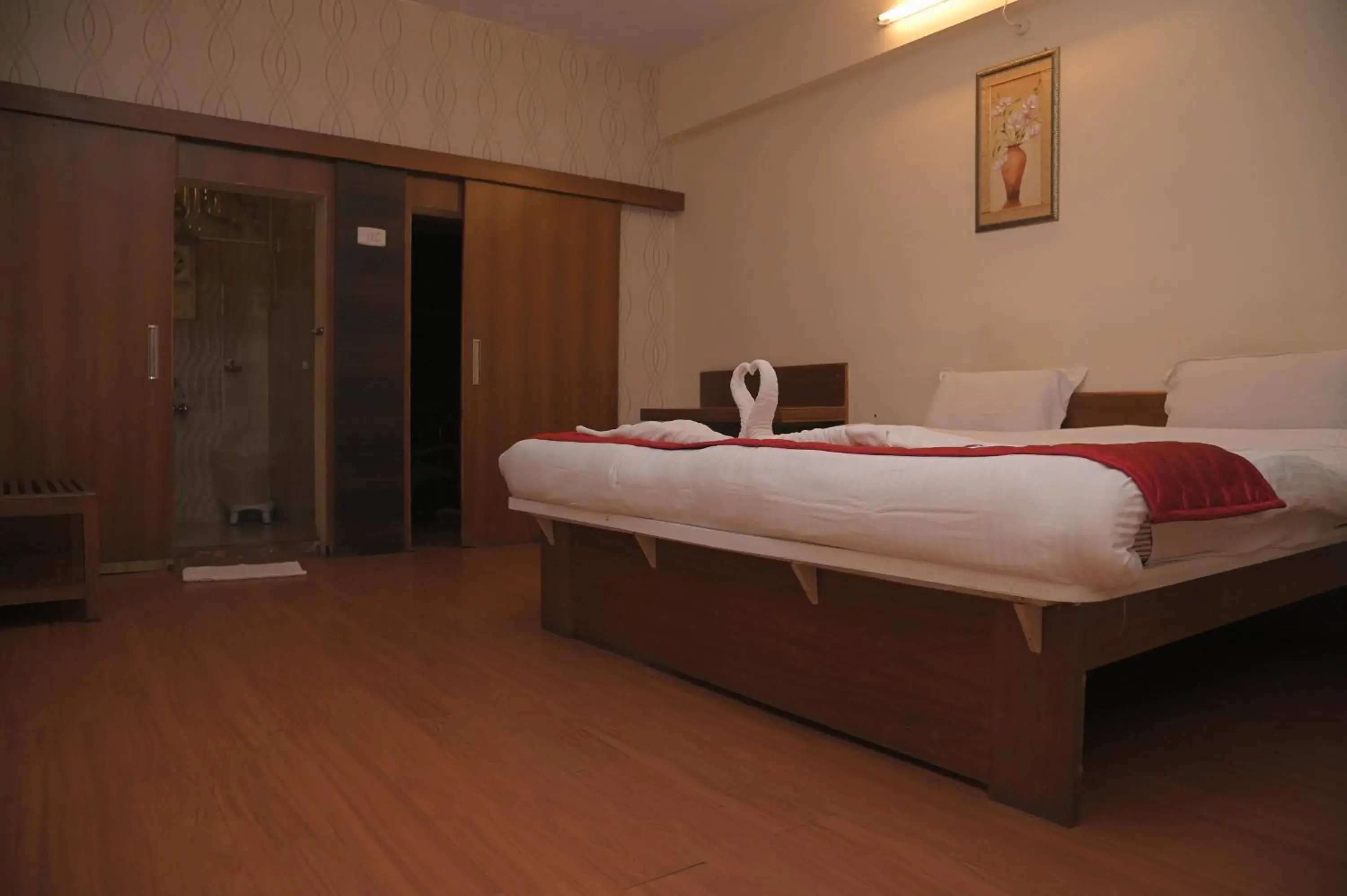 Deluxe Room in Hotel Vivek Deluxe Room in Hotel Vivek