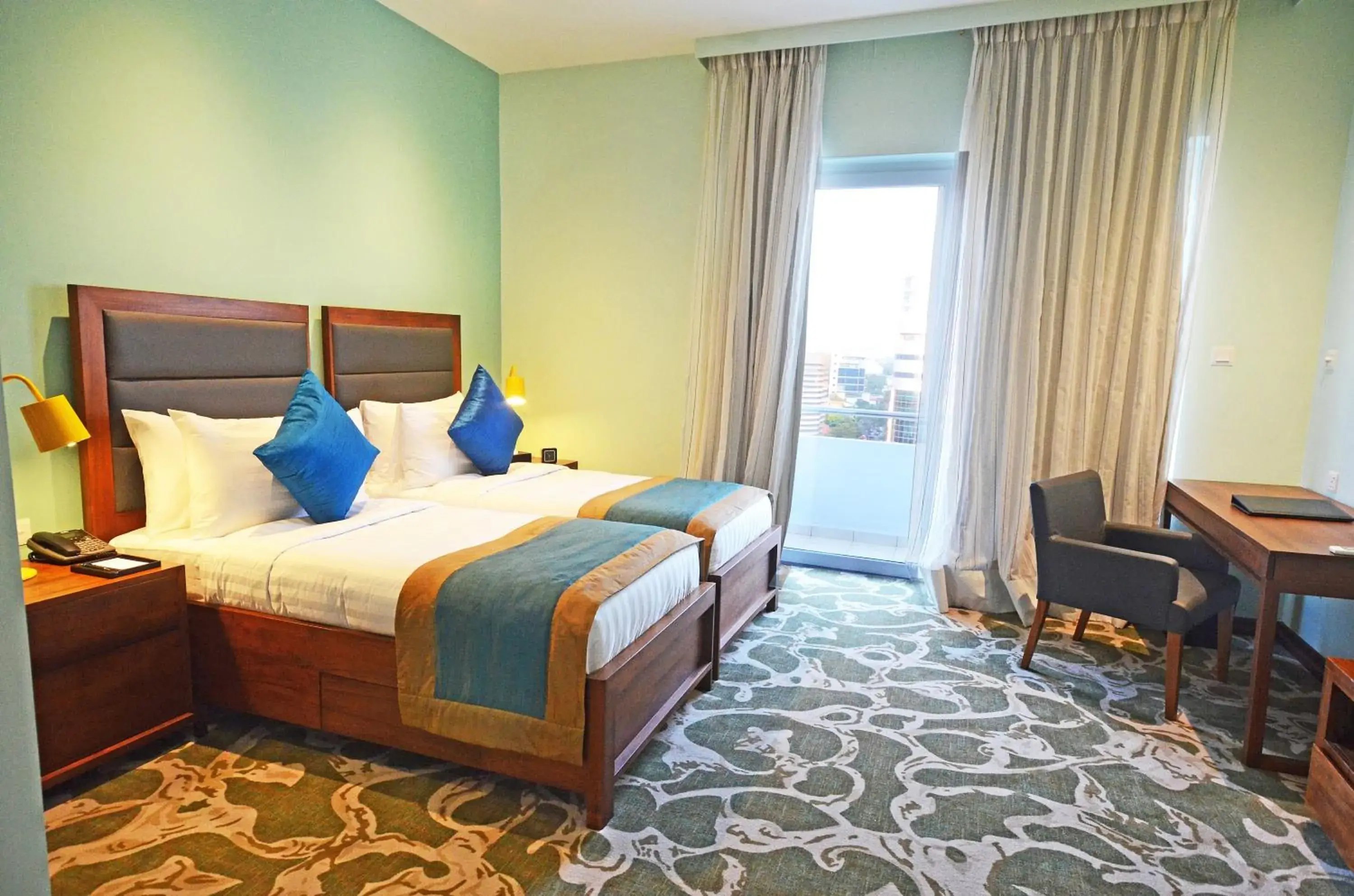 Deluxe Suite with City View in Ocean Edge Suites & Hotel Colombo Deluxe Suite with City View in Ocean Edge Suites & Hotel Colombo