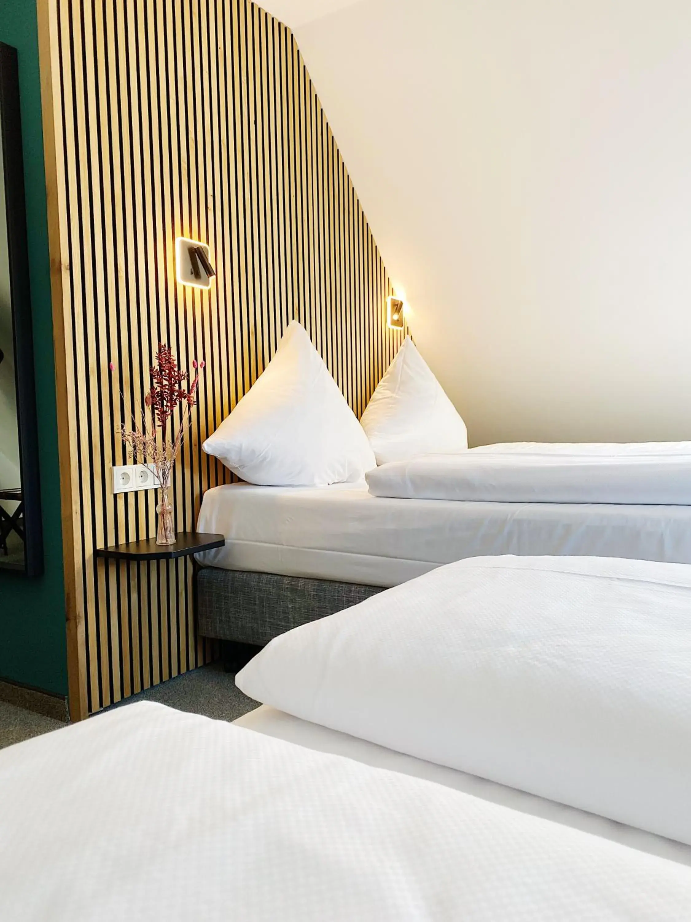 Superior Quadruple Room in Hotel Xenia Flensburg Superior Quadruple Room in Hotel Xenia Flensburg