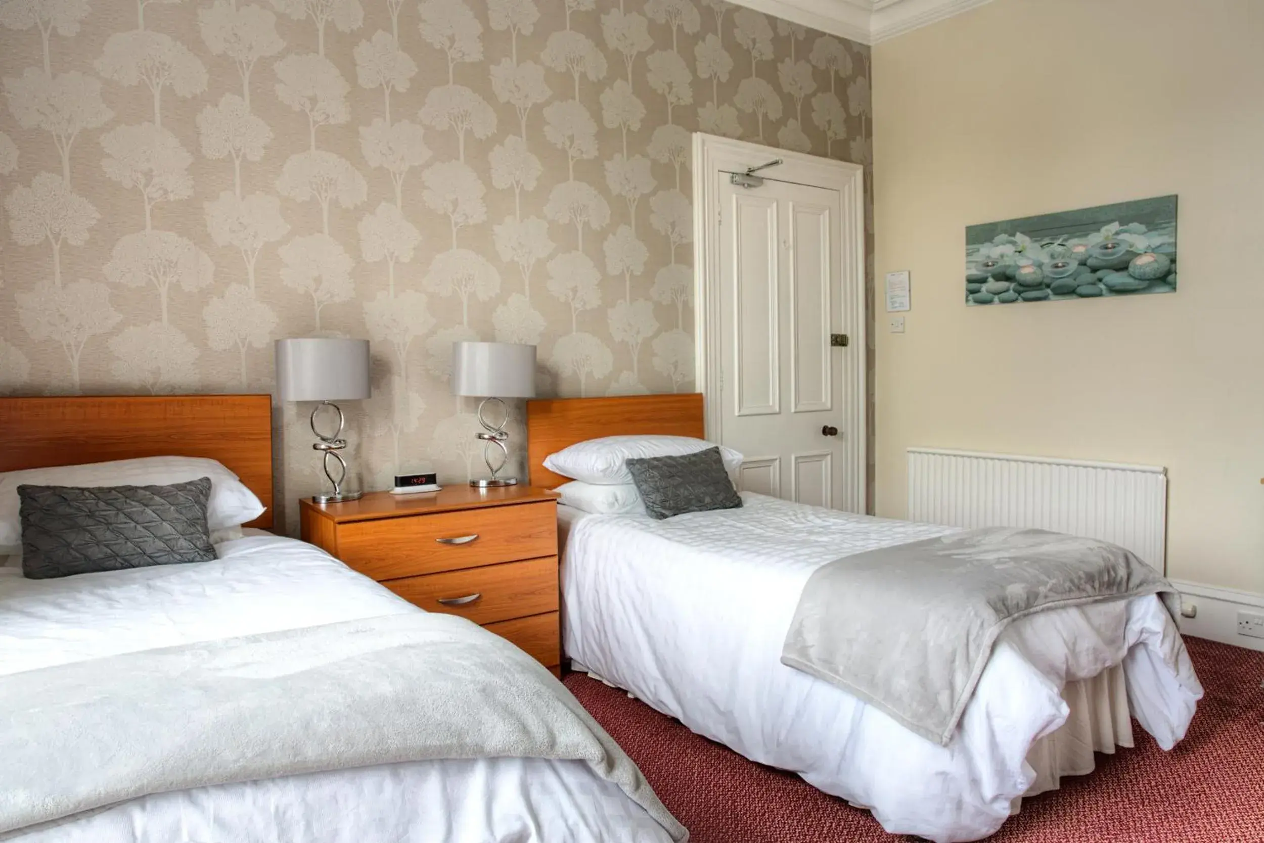 Twin Room - single occupancy in Kildonan Guest House Twin Room - single occupancy in Kildonan Guest House