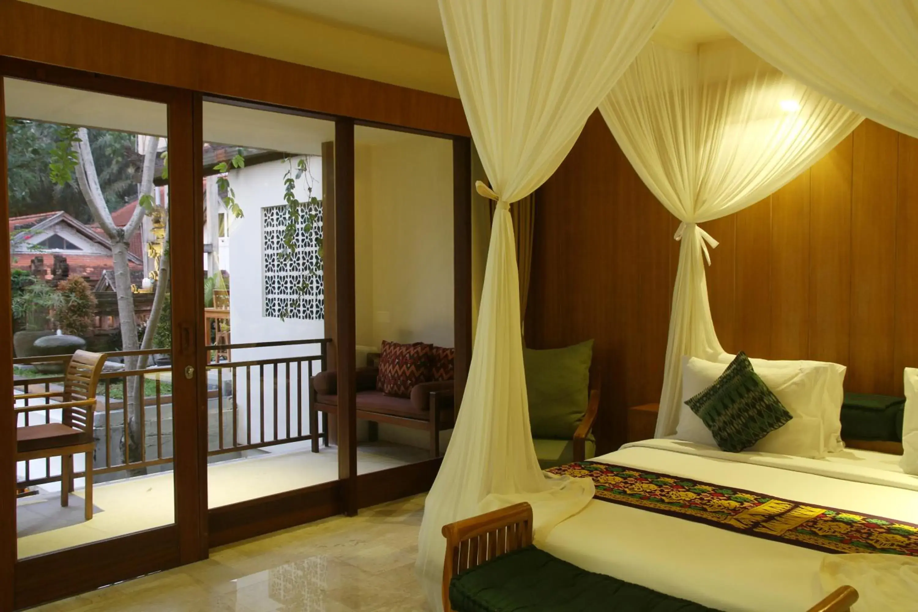 King Room with Balcony in Sapodilla Ubud King Room with Balcony in Sapodilla Ubud