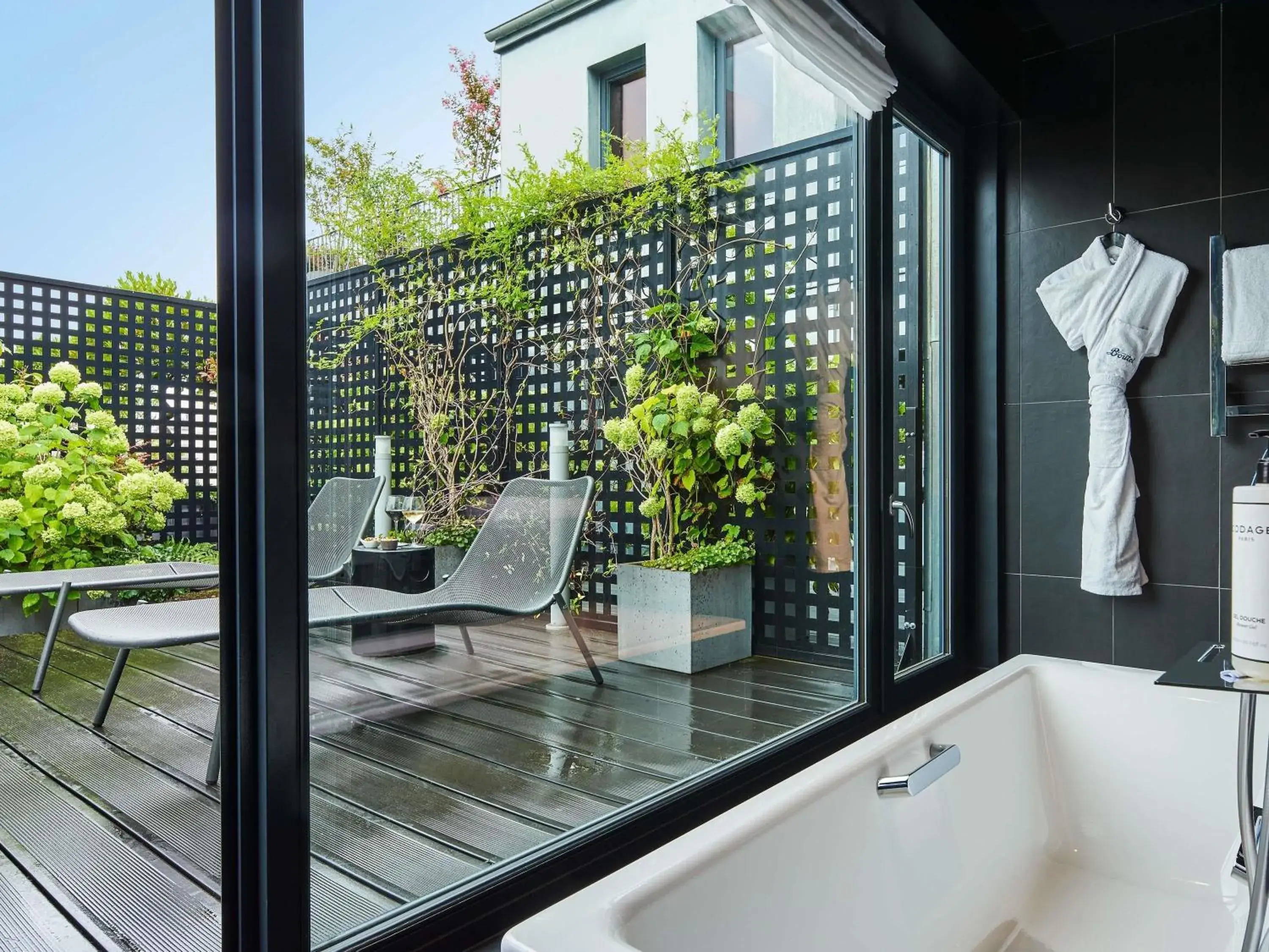 Signature Executive King Suite with Terrace in Boutet Bastille Hotel Paris - MGallery Collection Signature Executive King Suite with Terrace in Boutet Bastille Hotel Paris - MGallery Collection